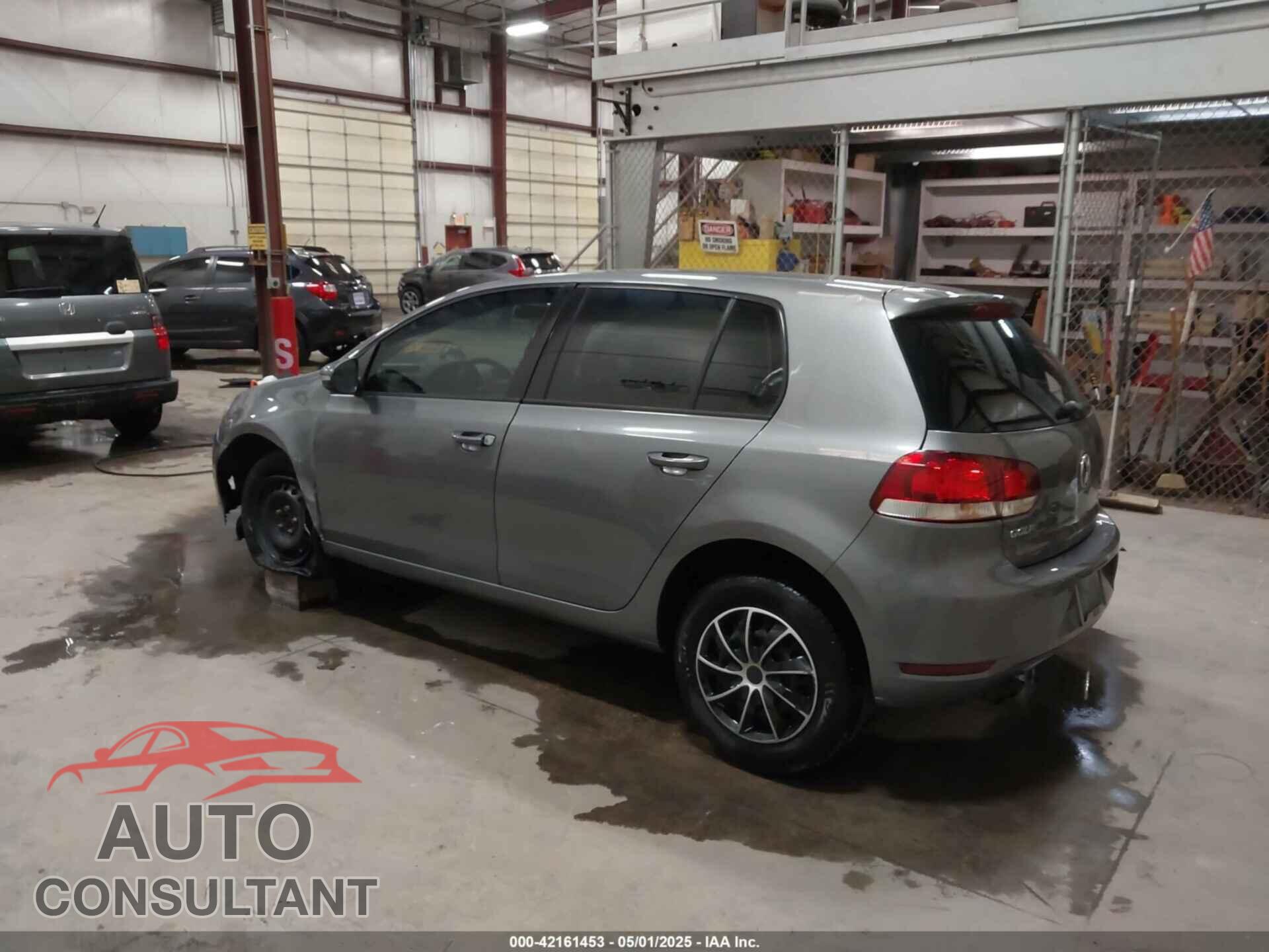 VOLKSWAGEN GOLF 2014 - WVWDB7AJ7EW002599