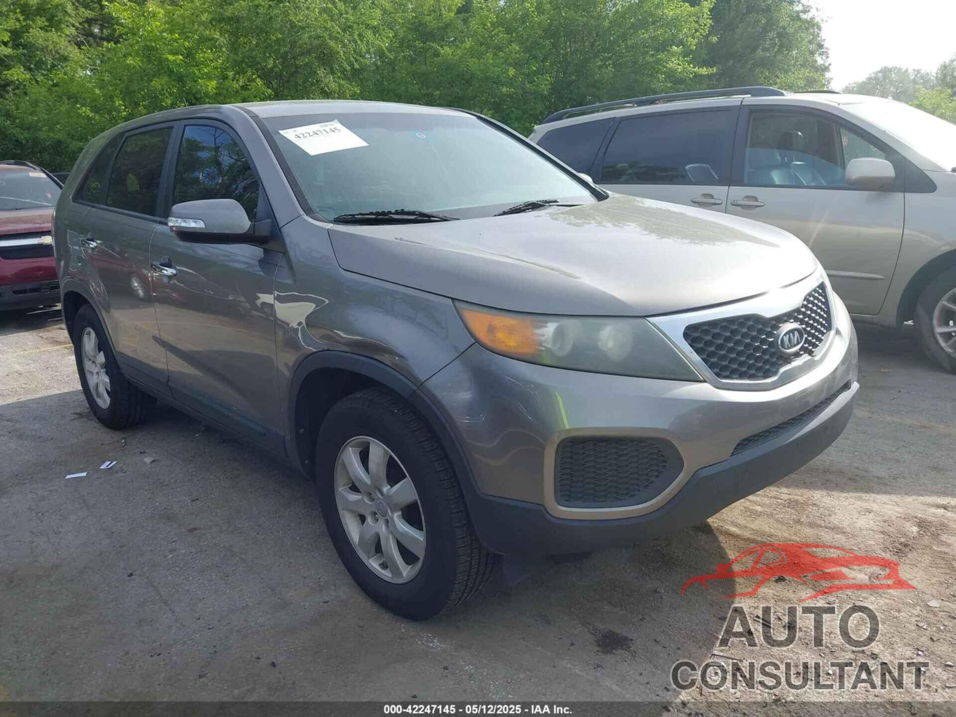 KIA SORENTO 2012 - 5XYKT3A18CG238203