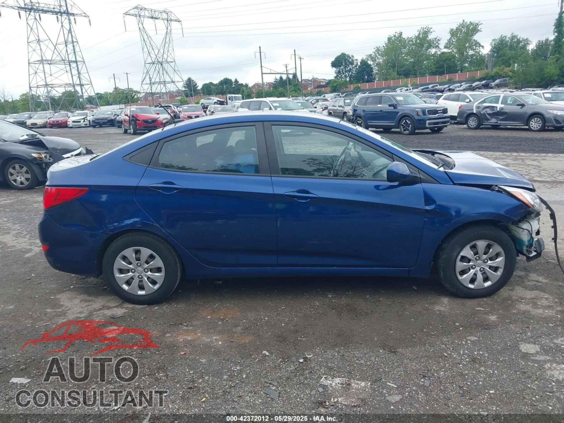 HYUNDAI ACCENT 2017 - KMHCT4AE5HU173843