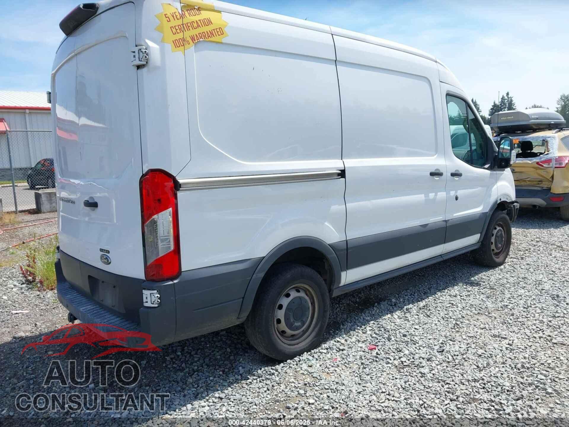 FORD TRANSIT-250 2018 - 1FTYR1CM7JKB15004