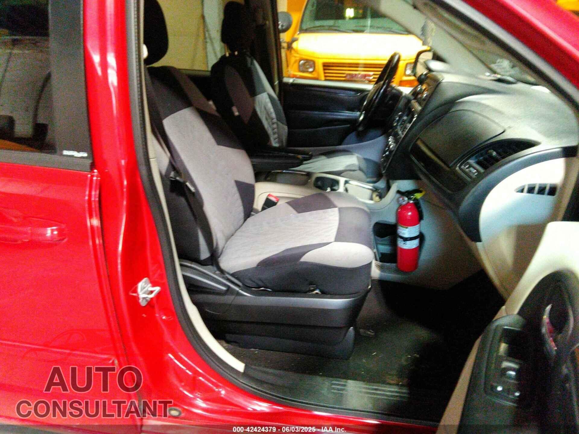 DODGE GRAND CARAVAN 2013 - 2C4RDGCG4DR655402