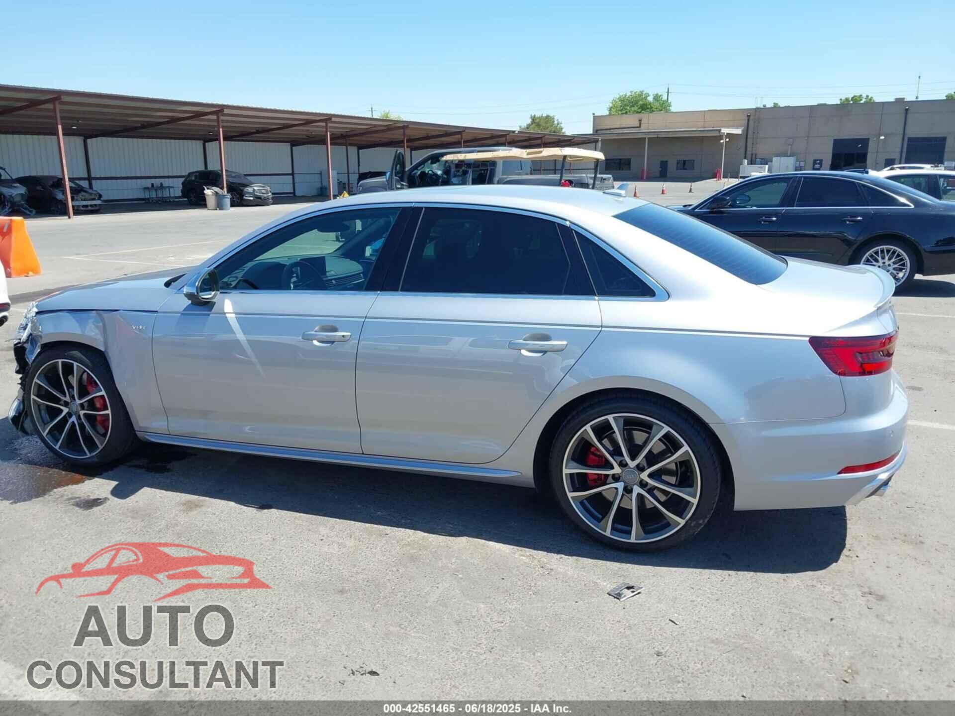 AUDI S4 2018 - WAUC4AF44JA100841
