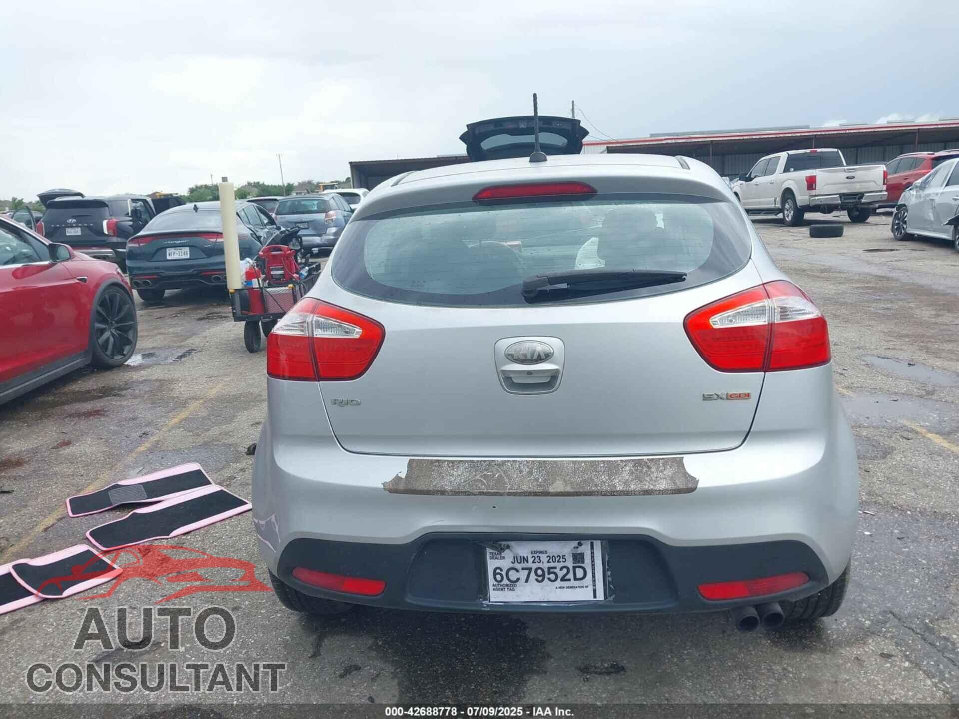 KIA RIO 2013 - KNADN5A31D6156105