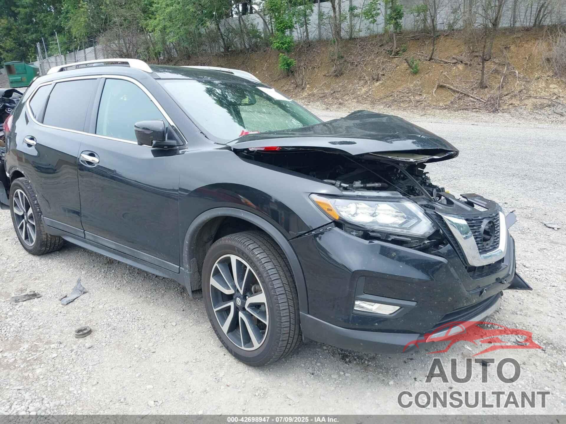 NISSAN ROGUE 2019 - 5N1AT2MV2KC713962