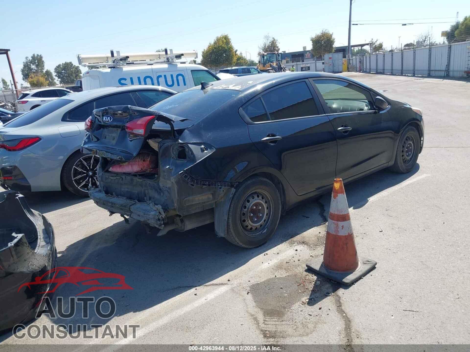 KIA FORTE 2017 - 3KPFK4A7XHE046414