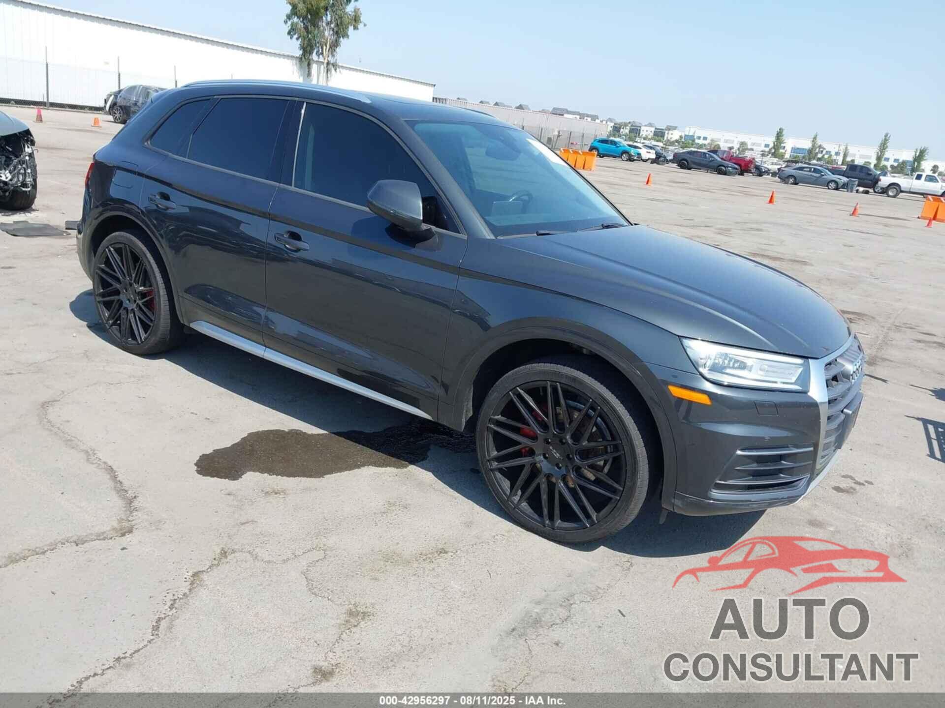 AUDI Q5 2018 - WA1ANAFY3J2011826