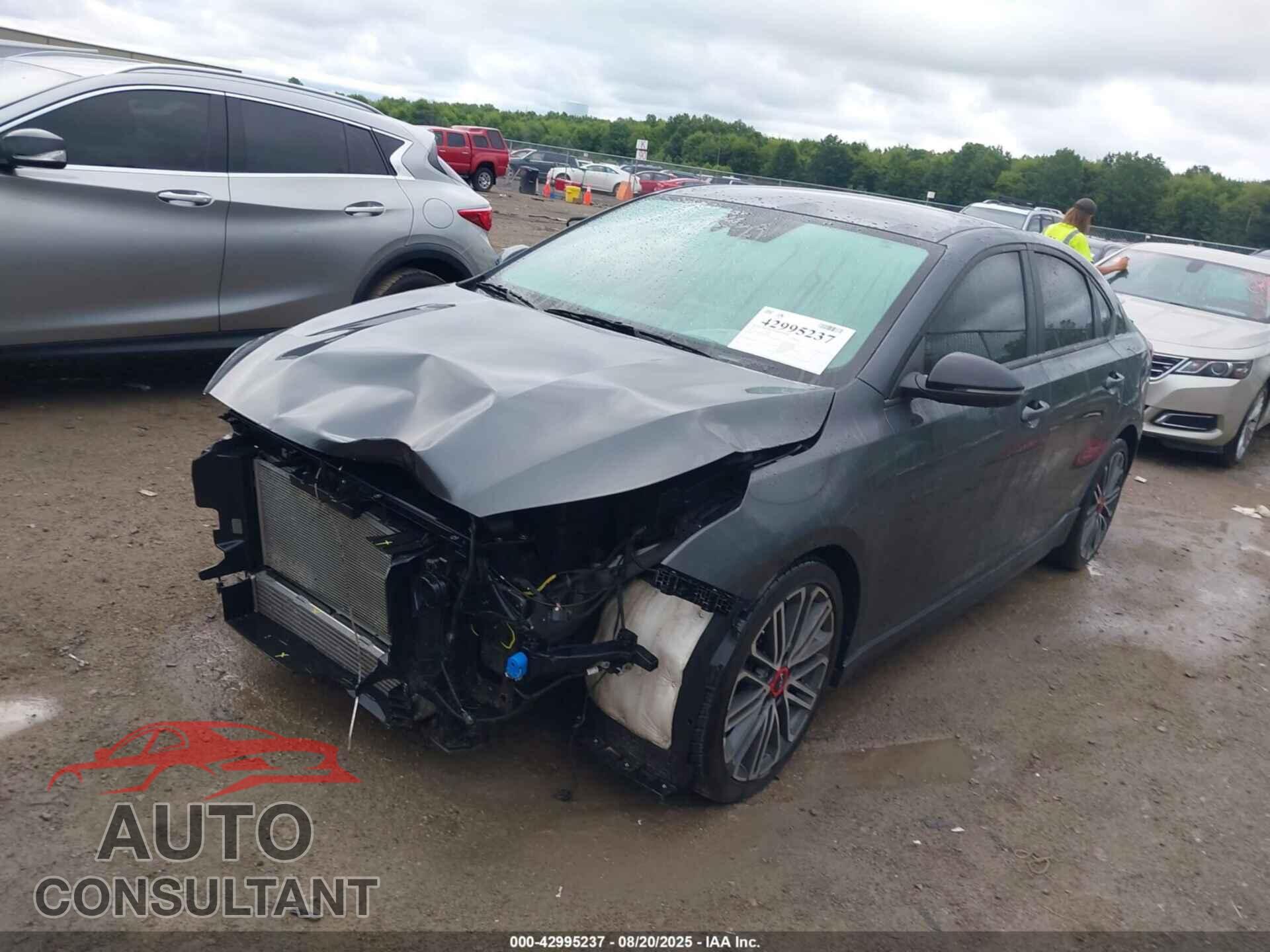 KIA FORTE 2023 - 3KPF44AC3PE680413