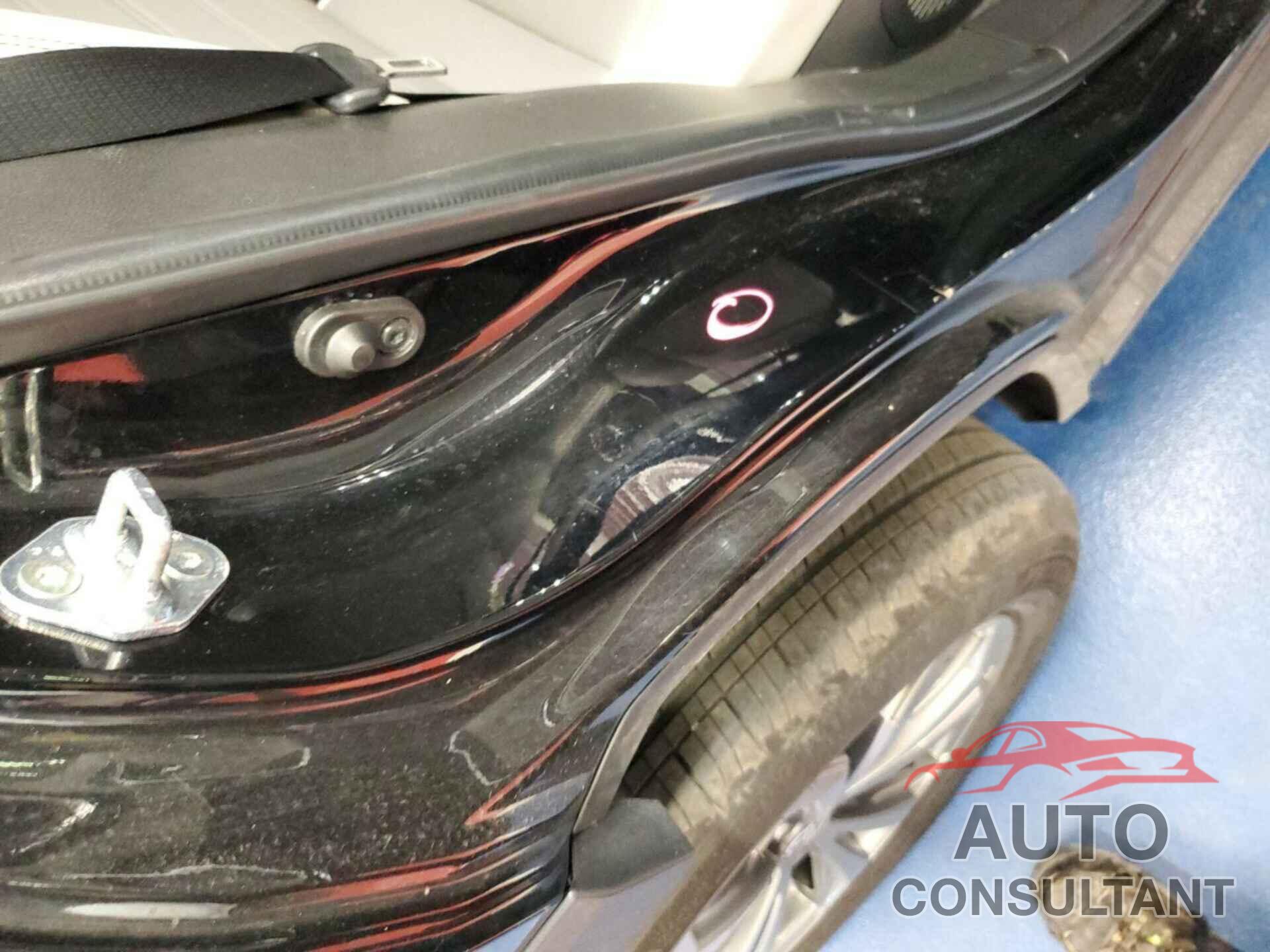 TOYOTA RAV4 HYBRID 2022 - 4T3B6RFV0NU066100