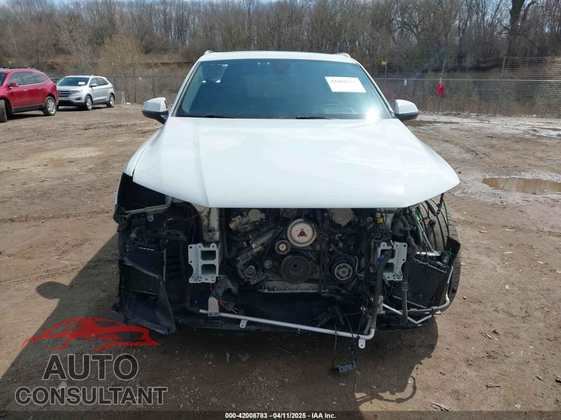 AUDI Q7 2018 - WA1VAAF77JD016214
