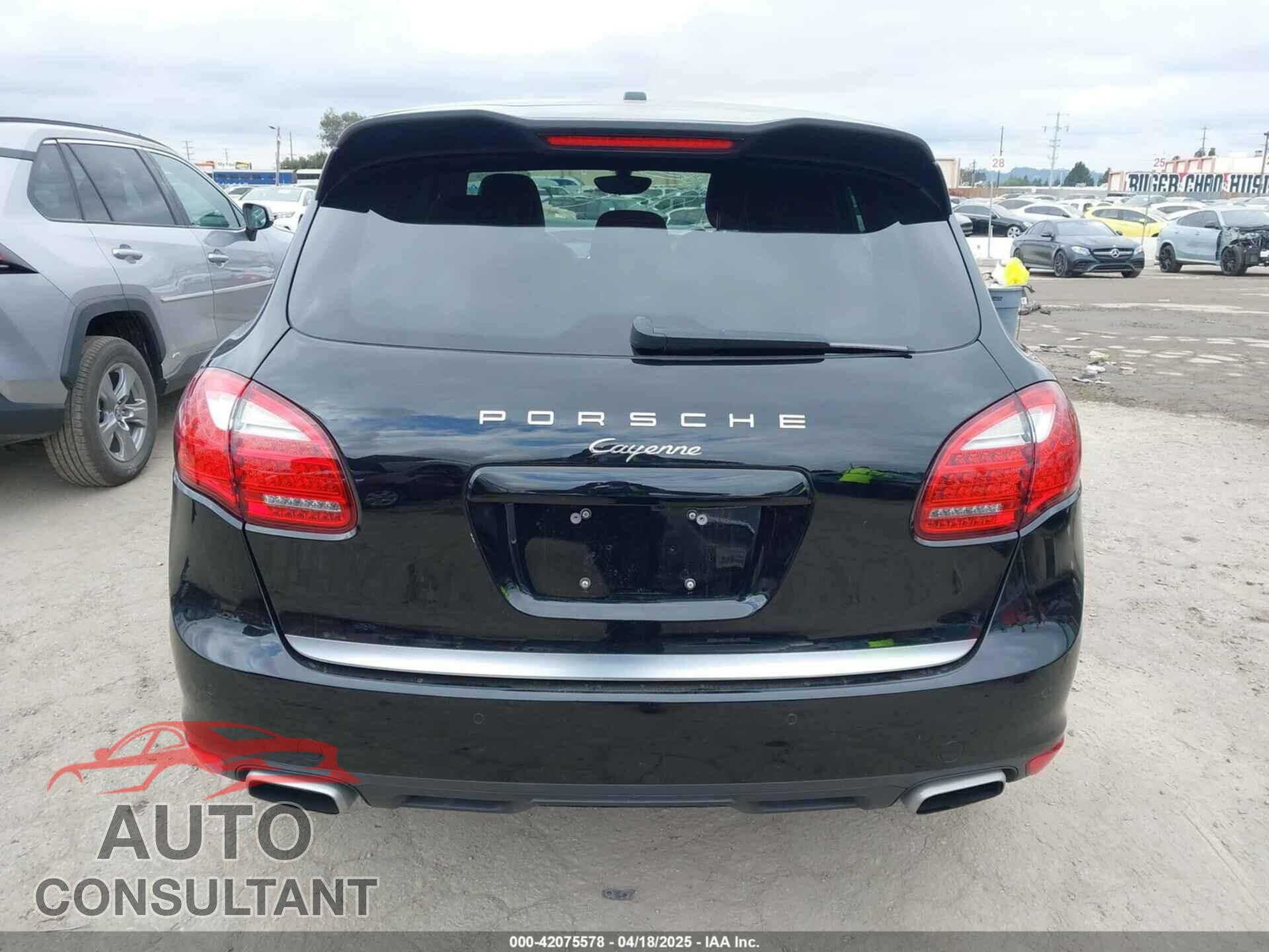 PORSCHE CAYENNE 2011 - WP1AA2A2XBLA05624