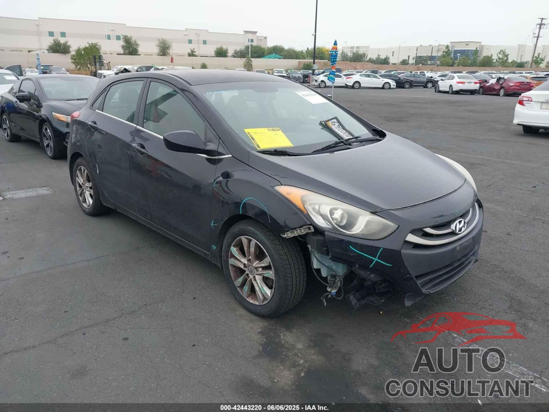 HYUNDAI ELANTRA GT 2013 - KMHD35LE9DU052749