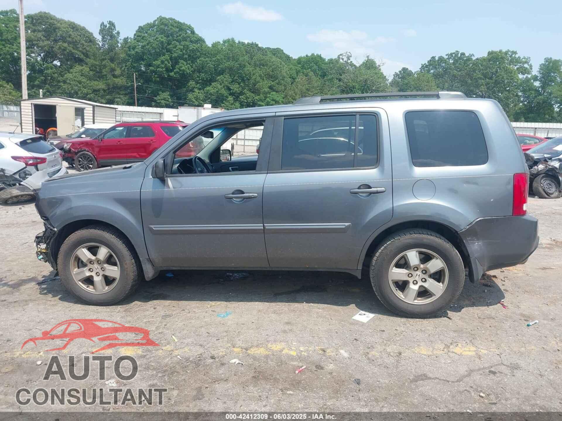 HONDA PILOT 2011 - 5FNYF3H57BB018535
