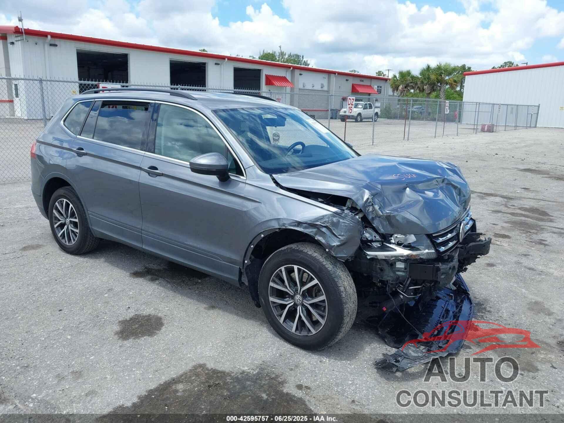 VOLKSWAGEN TIGUAN 2019 - 3VV3B7AX7KM161135