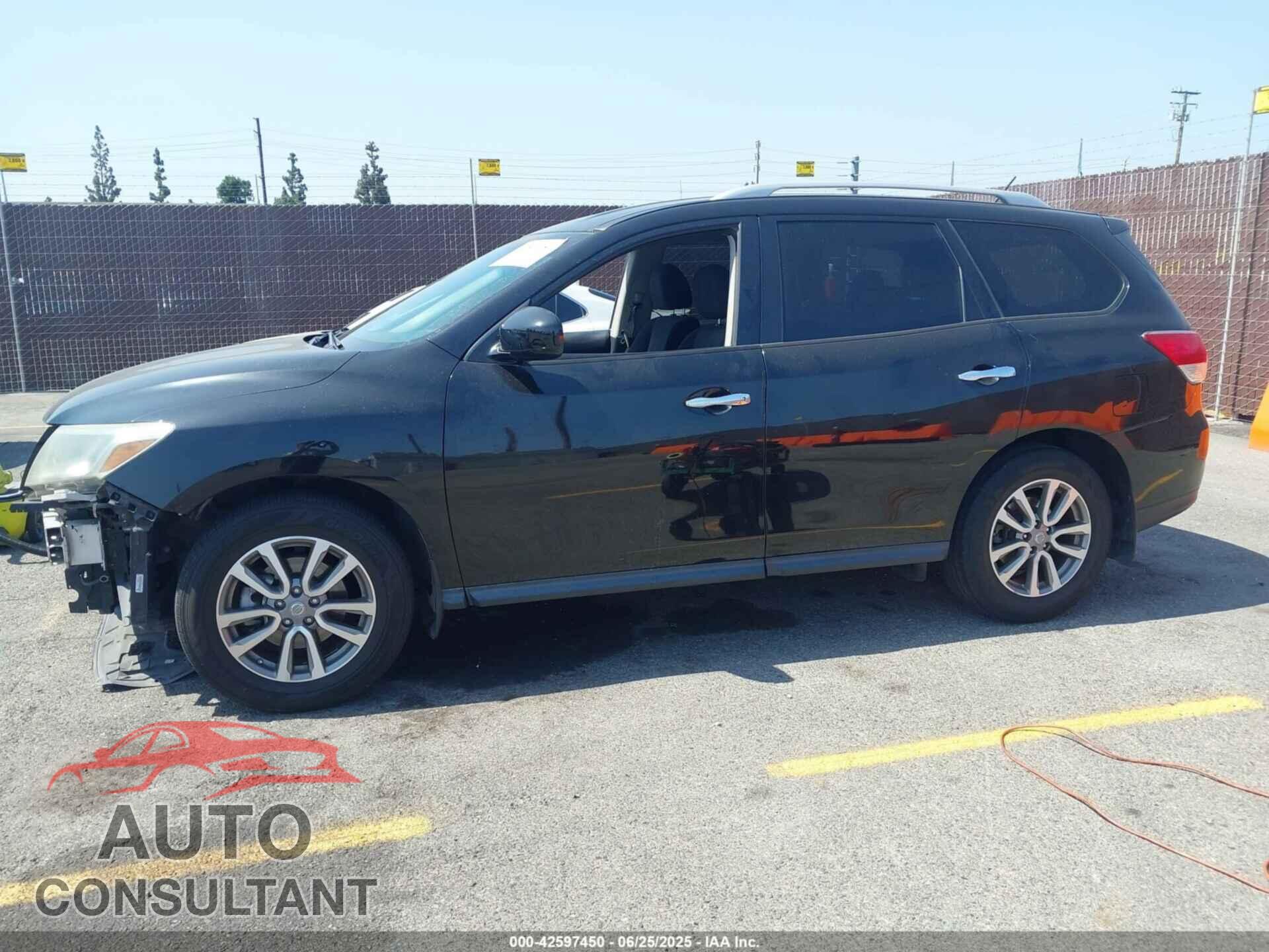 NISSAN PATHFINDER 2015 - 5N1AR2MN4FC712901