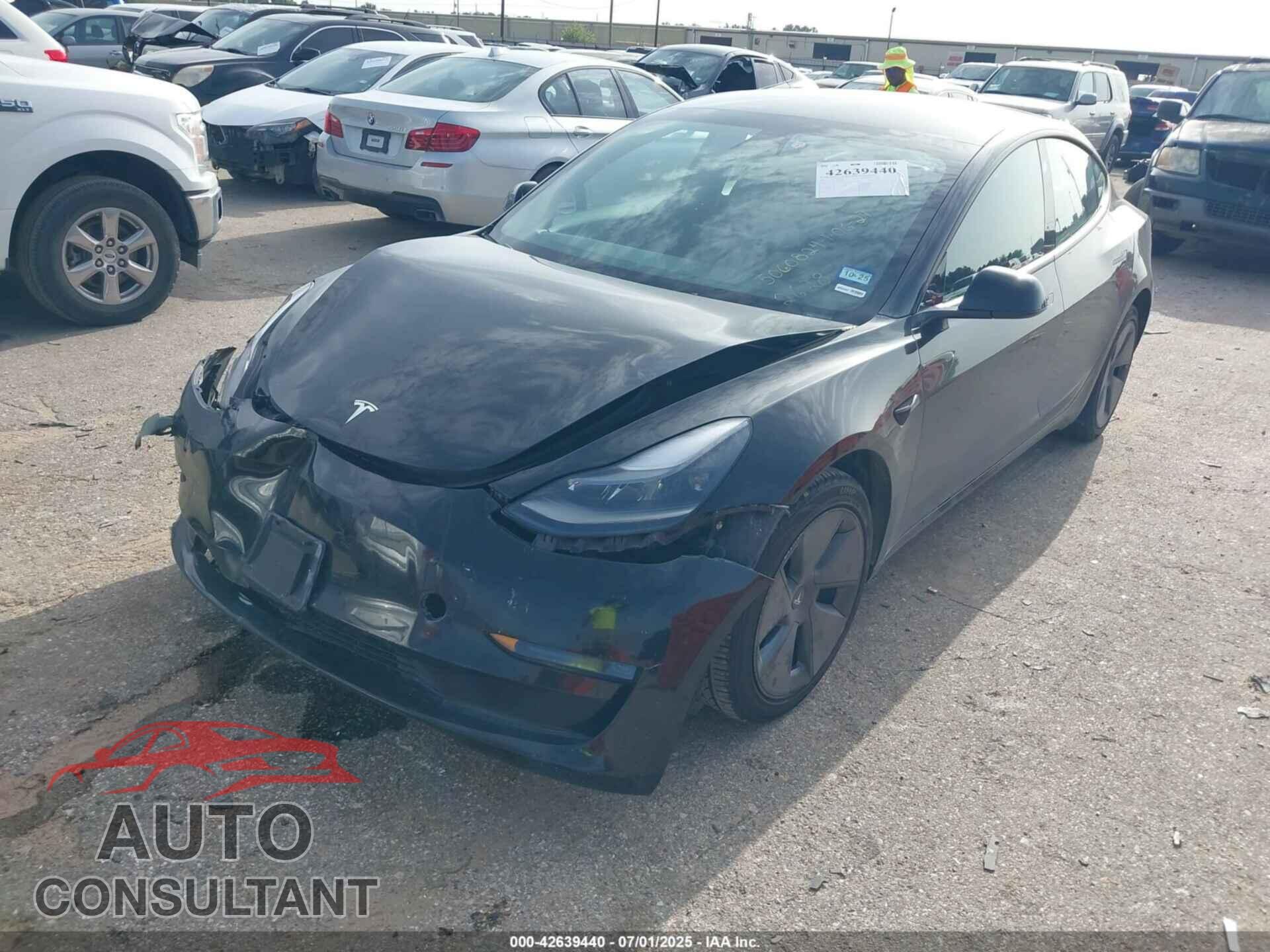 TESLA MODEL 3 2023 - 5YJ3E1EA9PF662628