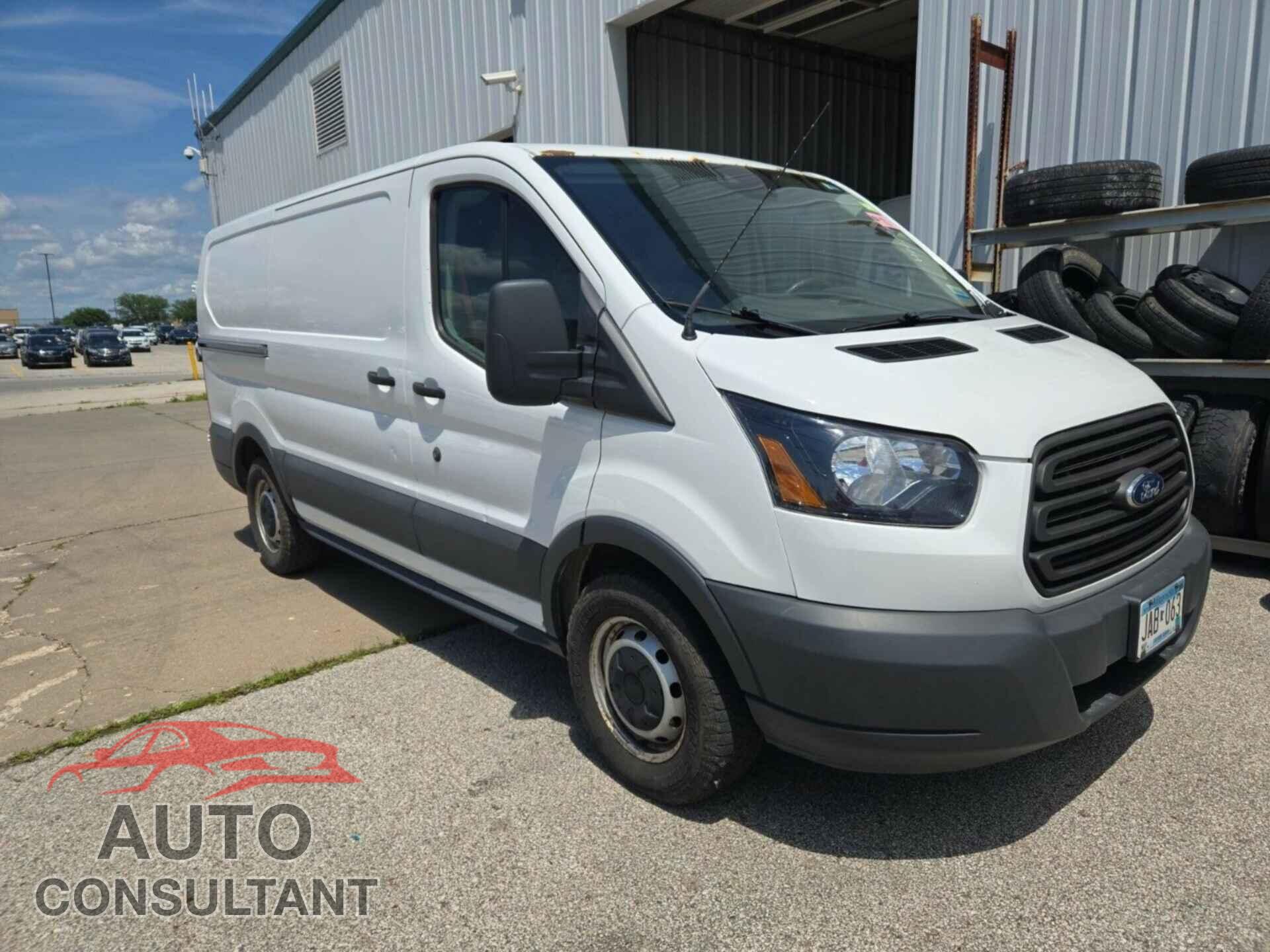 FORD TRANSIT-150 2016 - 1FTYE1YM9GKB19505