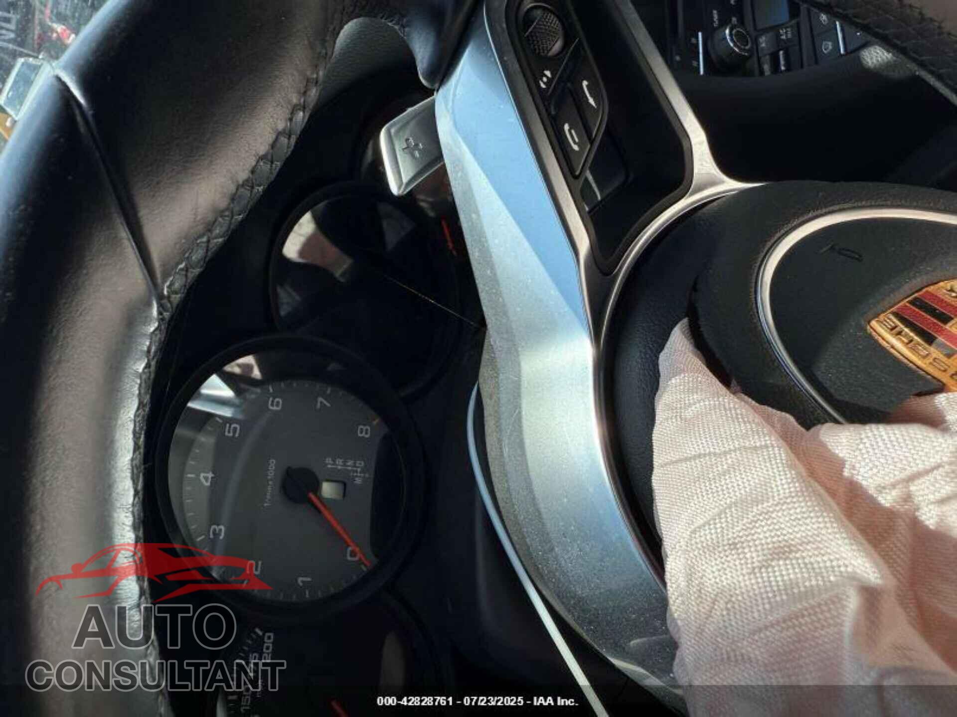 PORSCHE 911 2018 - WP0CB2A99JS147634