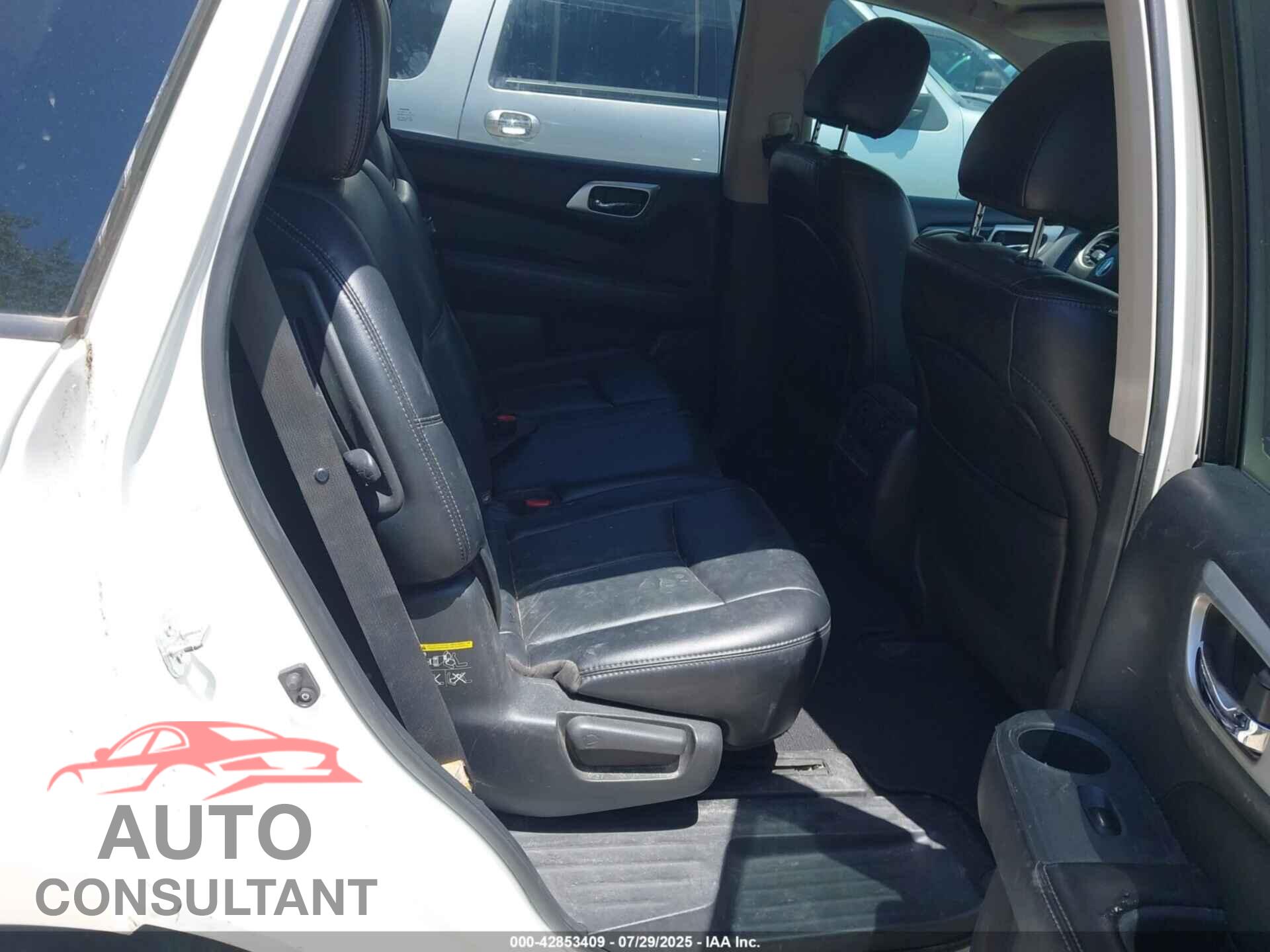 NISSAN PATHFINDER 2014 - 5N1AR2MN8EC726976