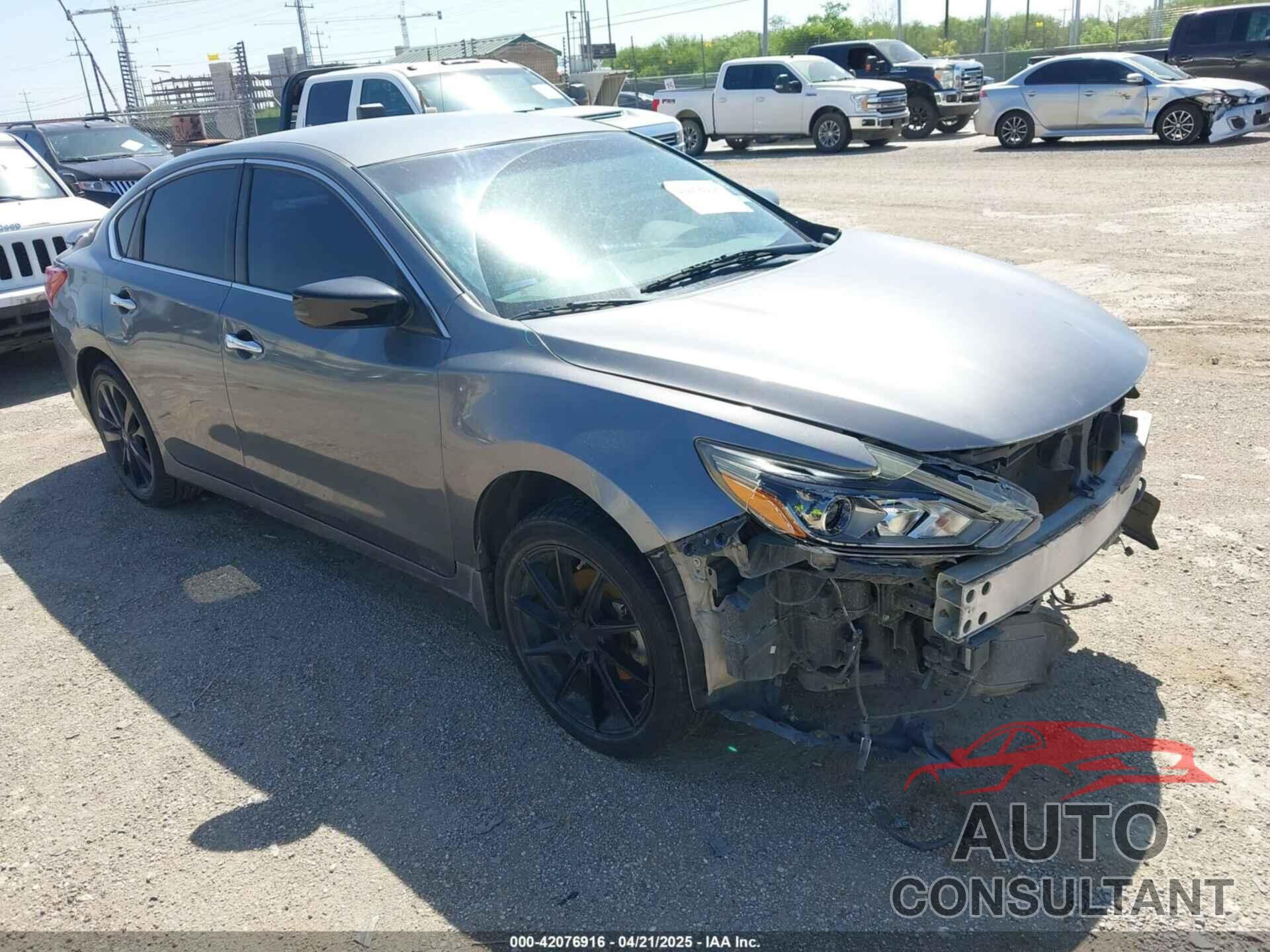 NISSAN ALTIMA 2018 - 1N4AL3AP8JC278837