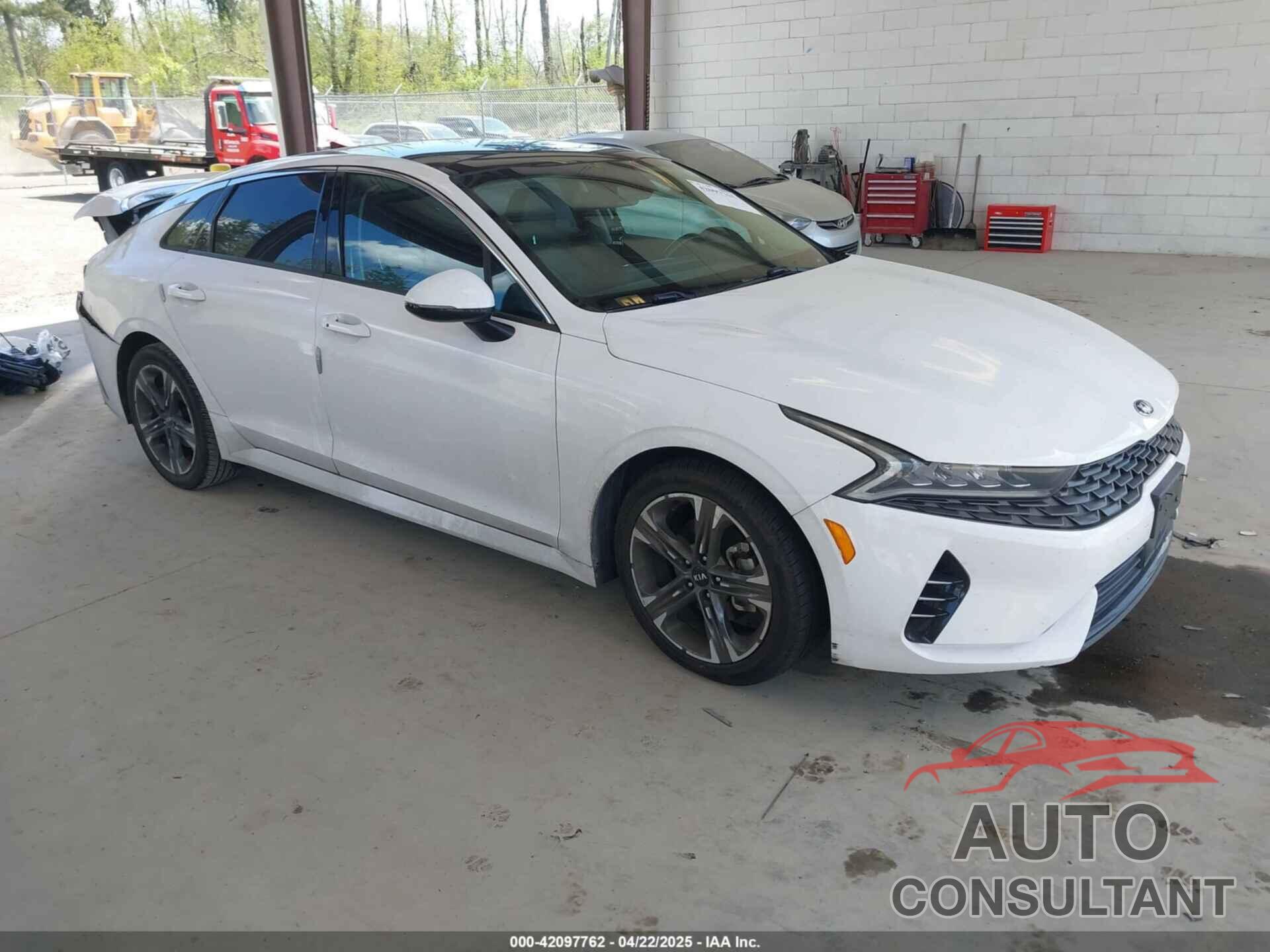KIA K5 2021 - 5XXG34J28MG031854