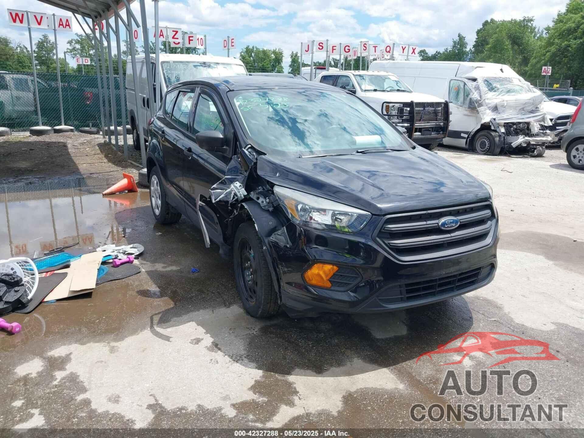 FORD ESCAPE 2019 - 1FMCU0F71KUA88389