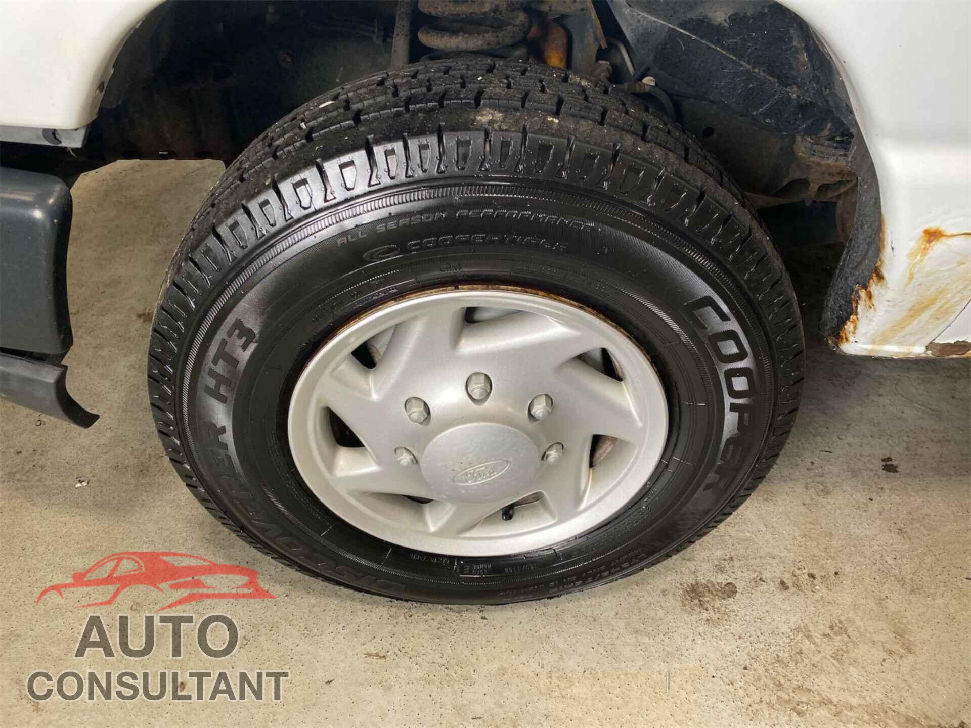 FORD ECONOLINE 2009 - 1FTSE34L89DA18462