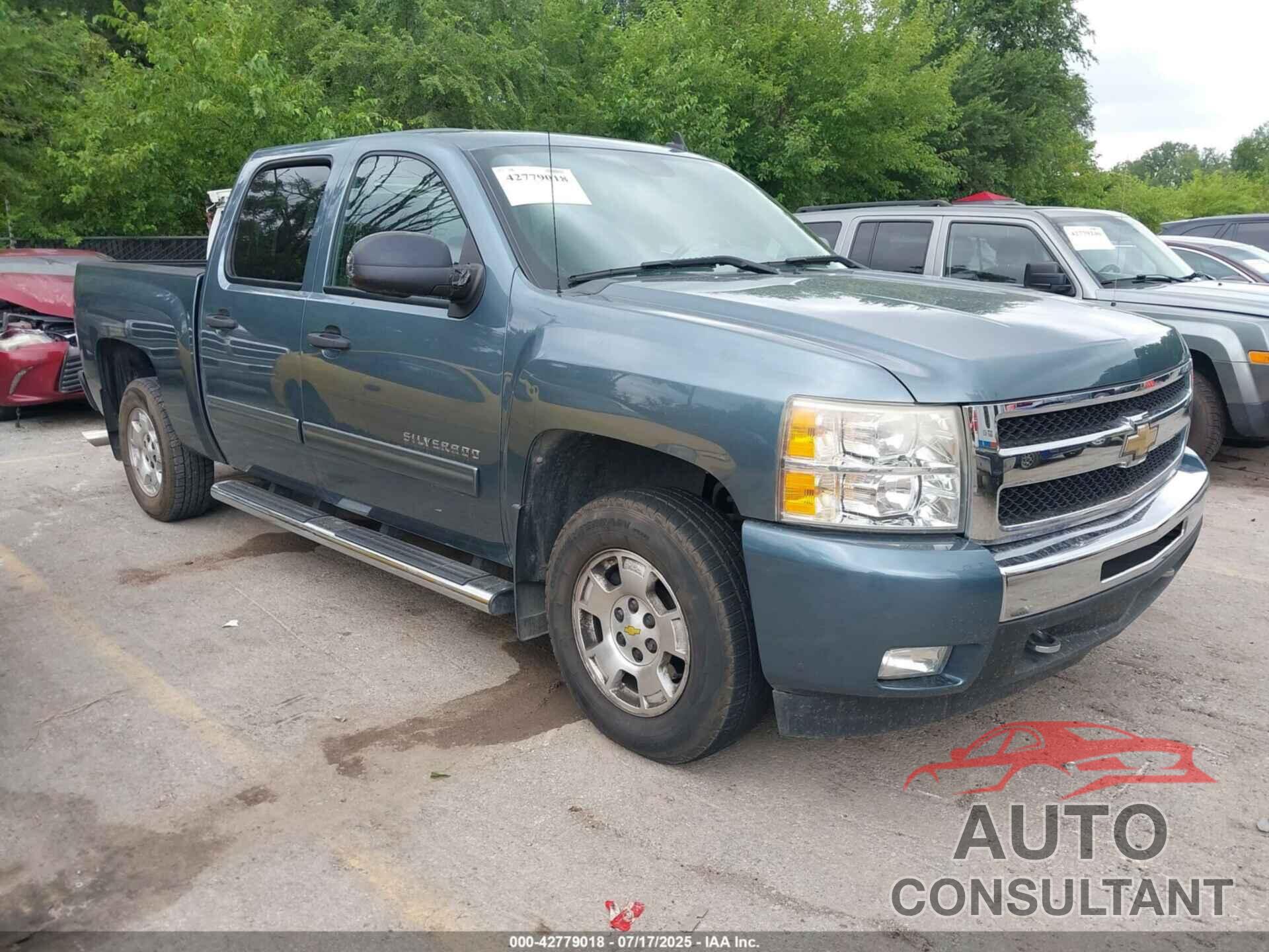 CHEVROLET SILVERADO 1500 2011 - 3GCPCSE05BG222719