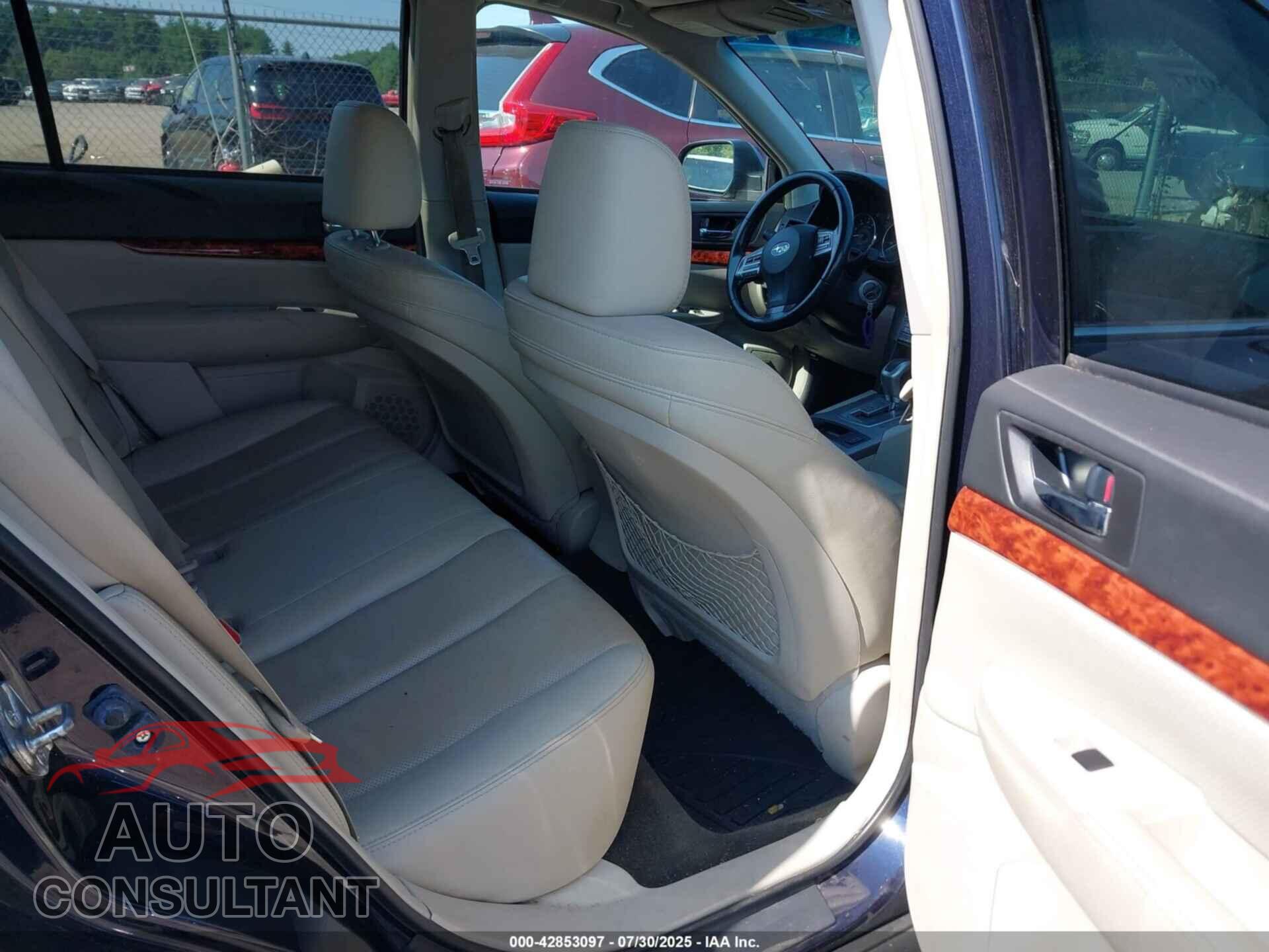 SUBARU OUTBACK 2012 - 4S4BRBKC8C3268150
