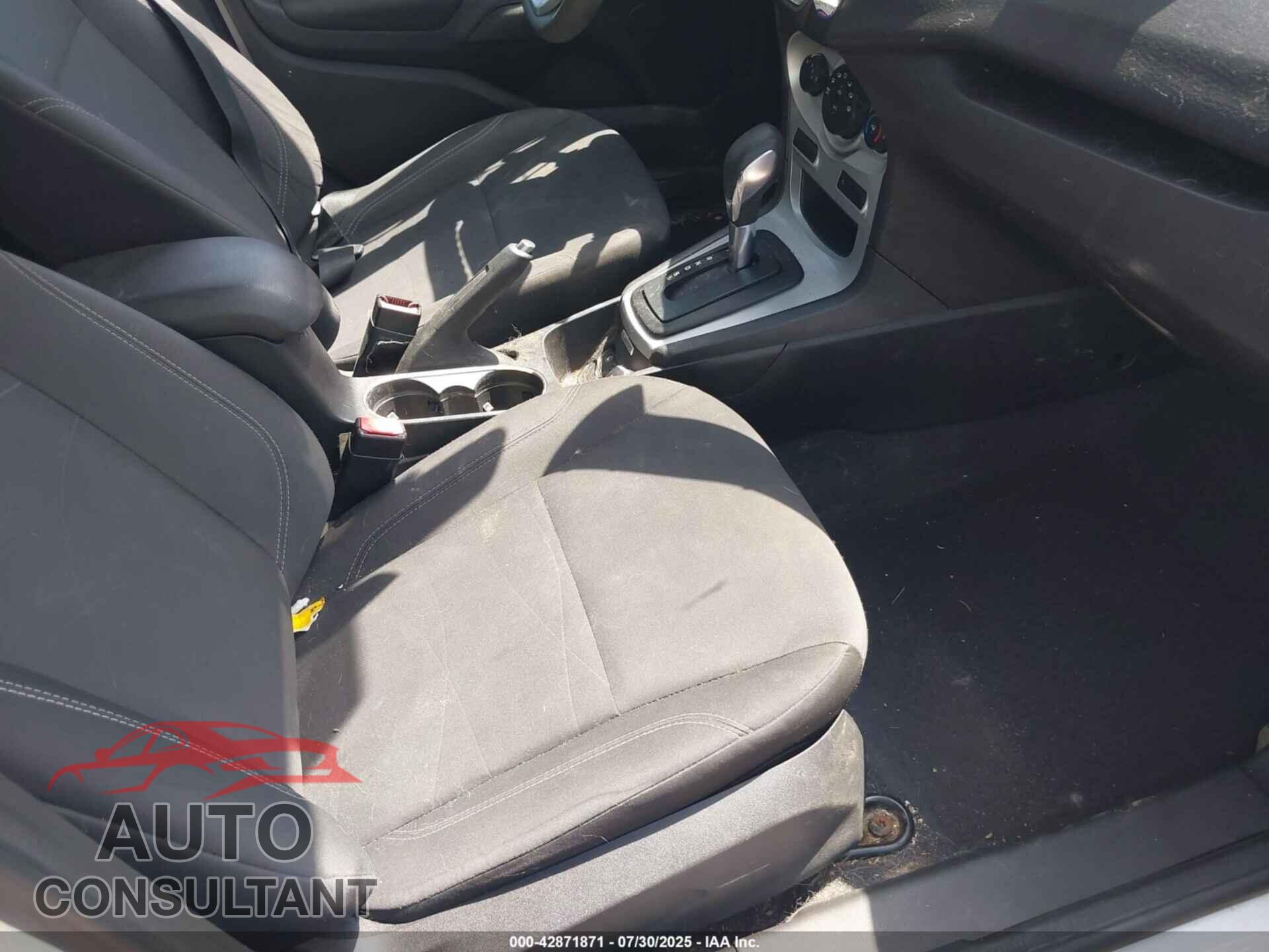 FORD FIESTA 2017 - 3FADP4EJ6HM154071