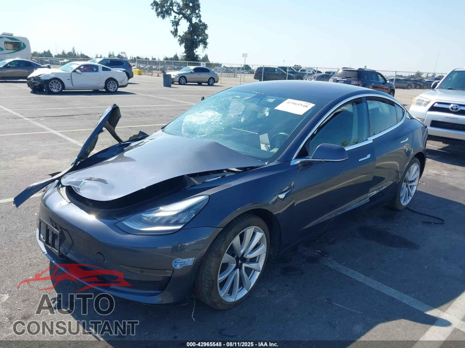 TESLA MODEL 3 2018 - 5YJ3E1EB7JF069060