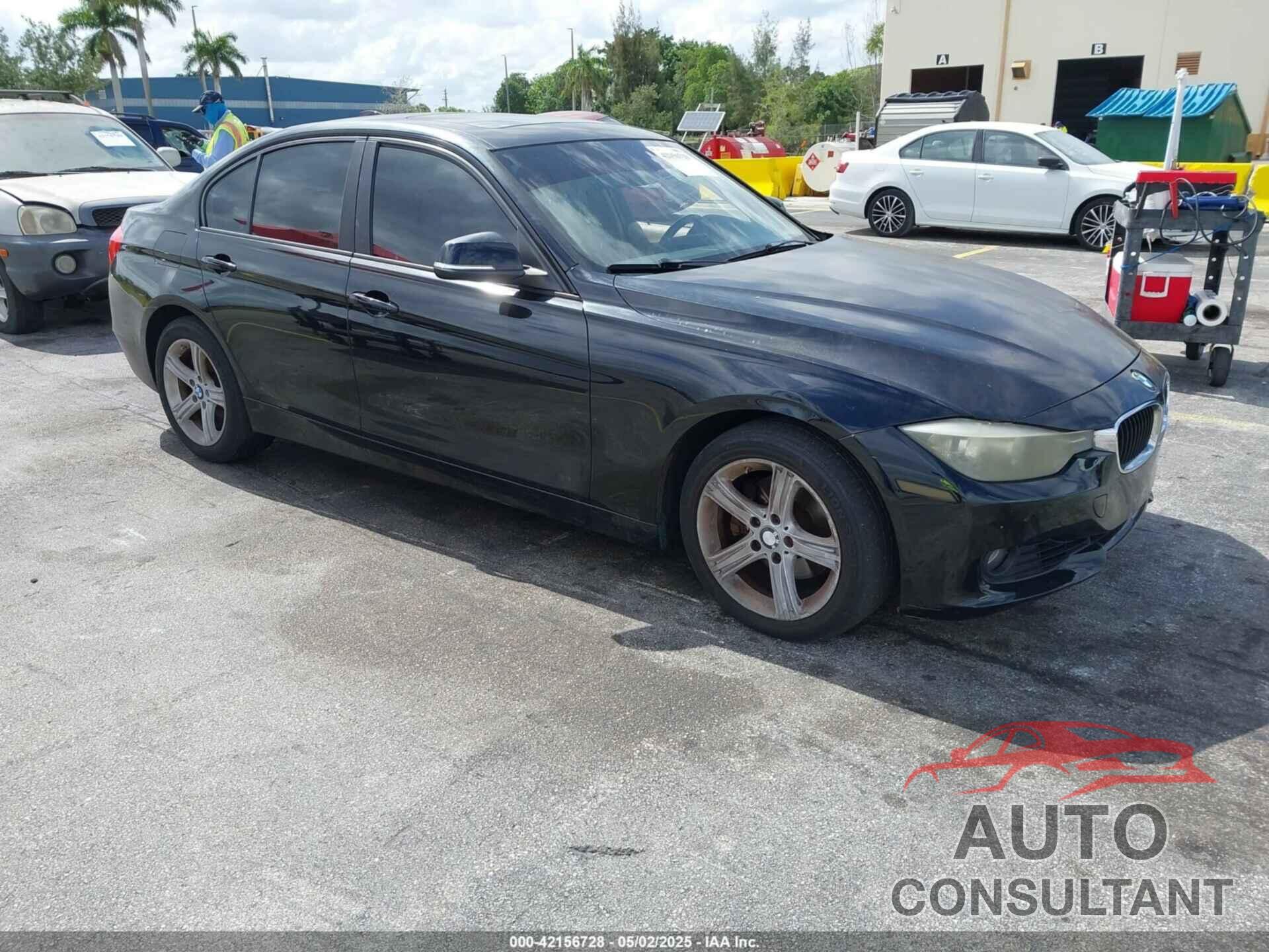 BMW 328I 2013 - WBA3A5C5XDF359287