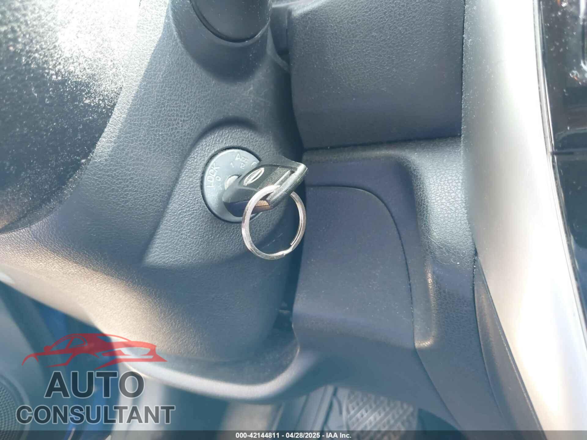 NISSAN VERSA NOTE 2016 - 3N1CE2CP4GL350573
