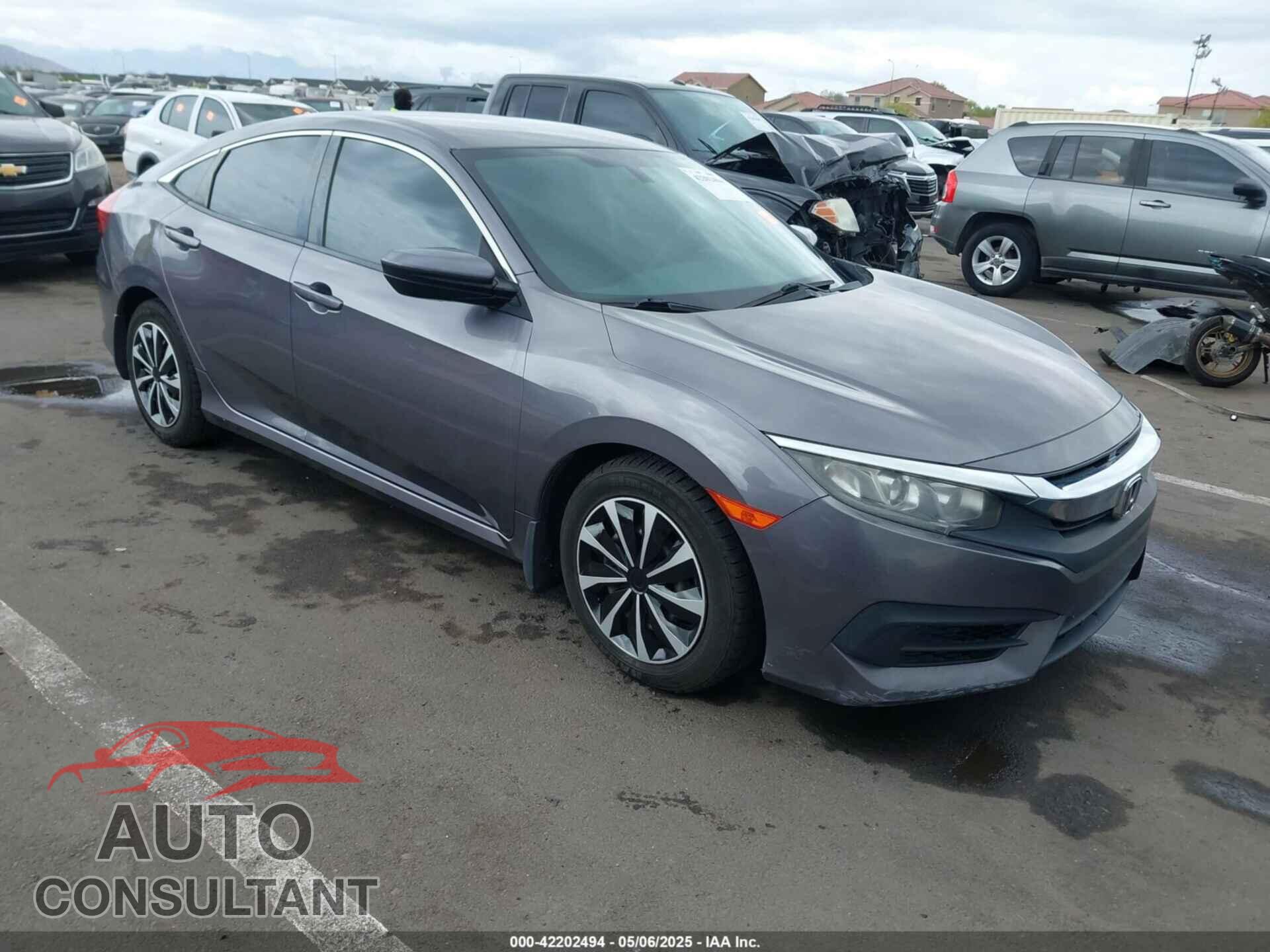 HONDA CIVIC 2017 - 19XFC2F50HE055888