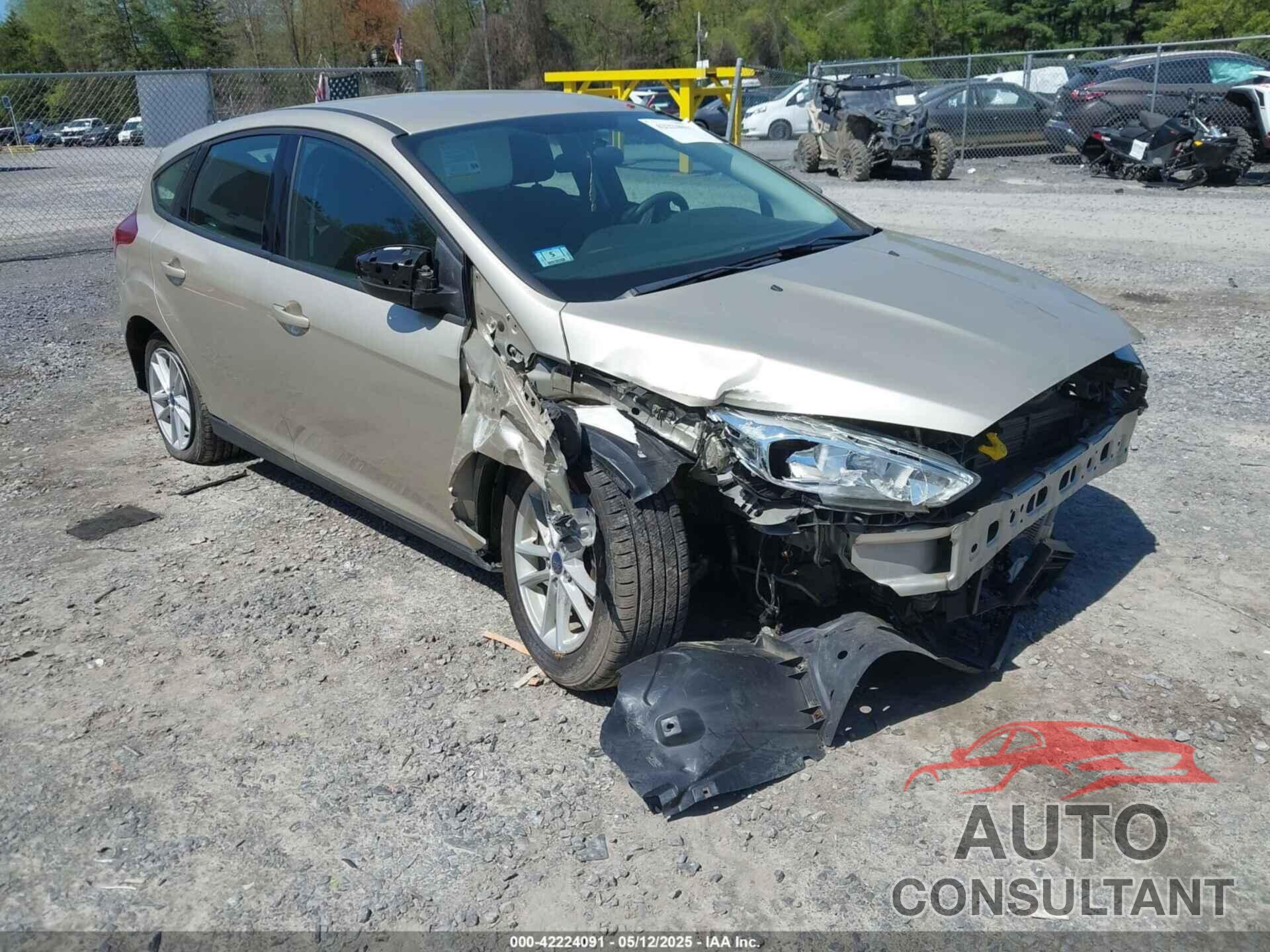 FORD FOCUS 2018 - 1FADP3K2XJL264037