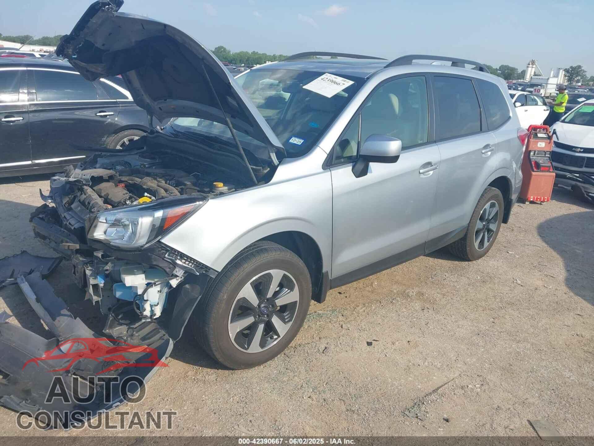 SUBARU FORESTER 2018 - JF2SJAEC1JH473814