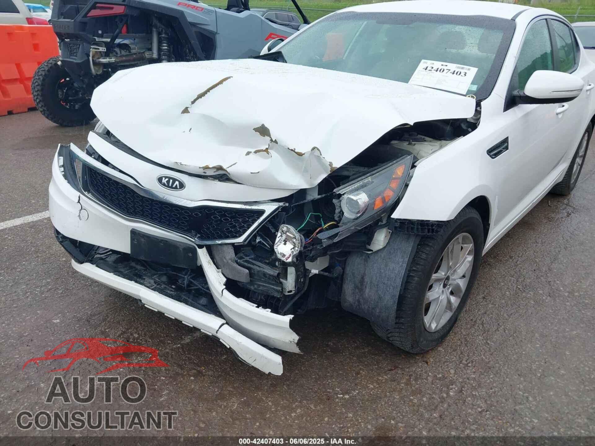 KIA OPTIMA 2011 - KNAGM4A70B5121443
