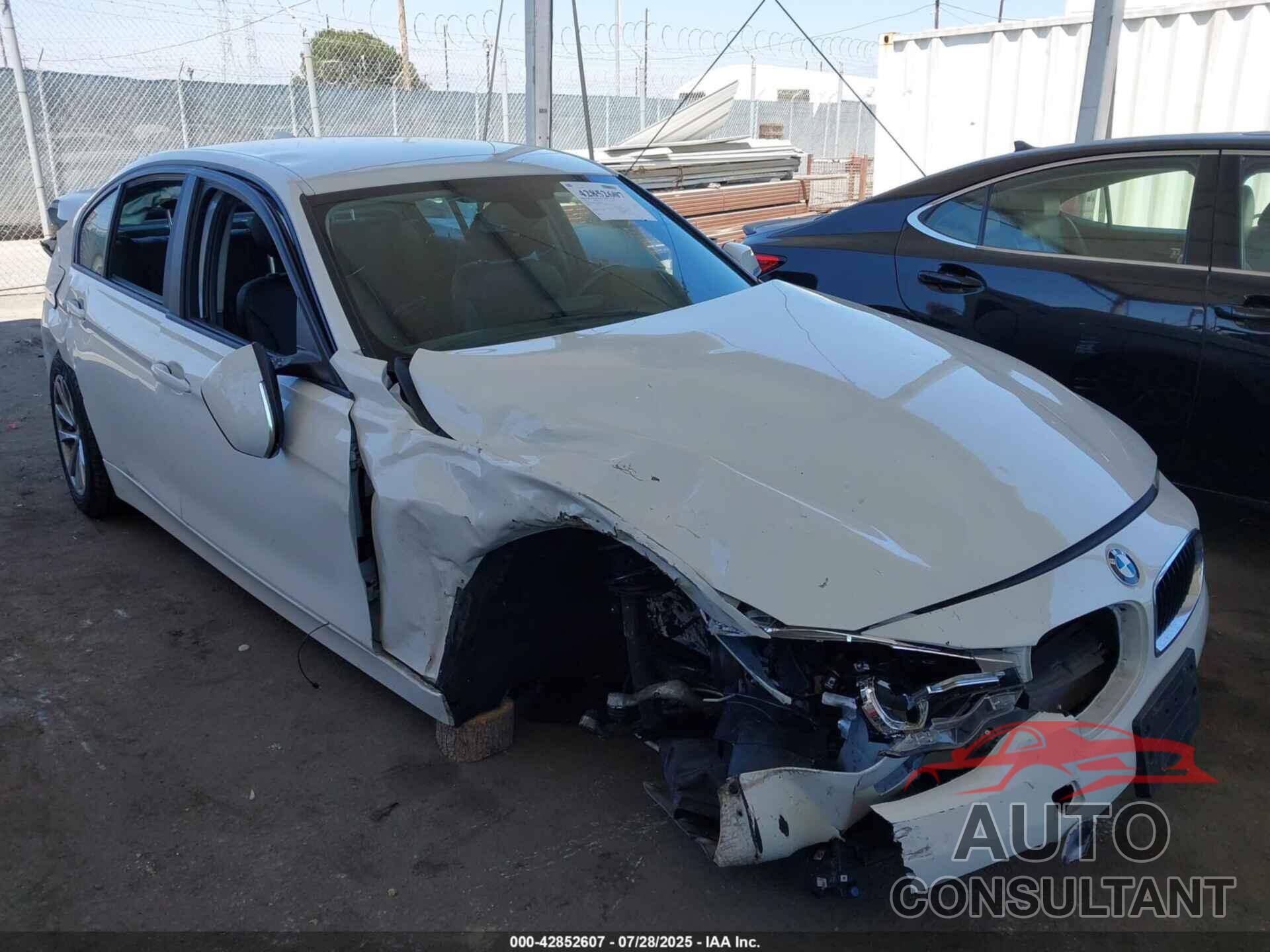 BMW 320I 2018 - WBA8A9C53JAH13479