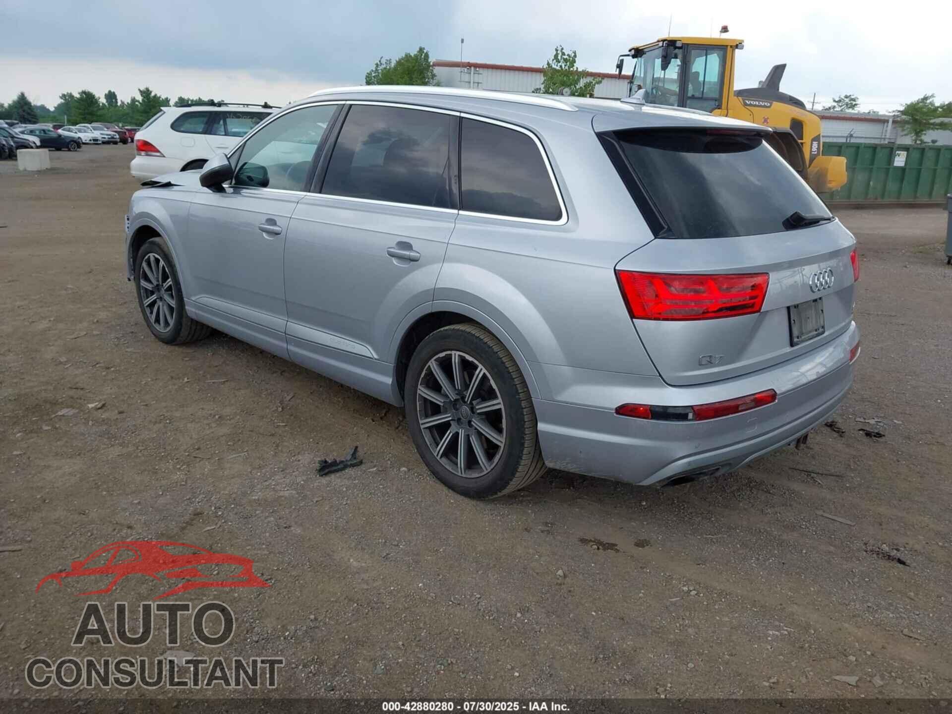 AUDI Q7 2017 - WA1LAAF76HD003388