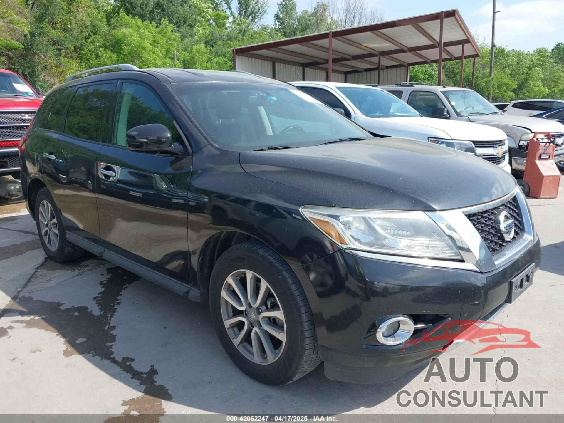 NISSAN PATHFINDER 2016 - 5N1AR2MN0GC631184