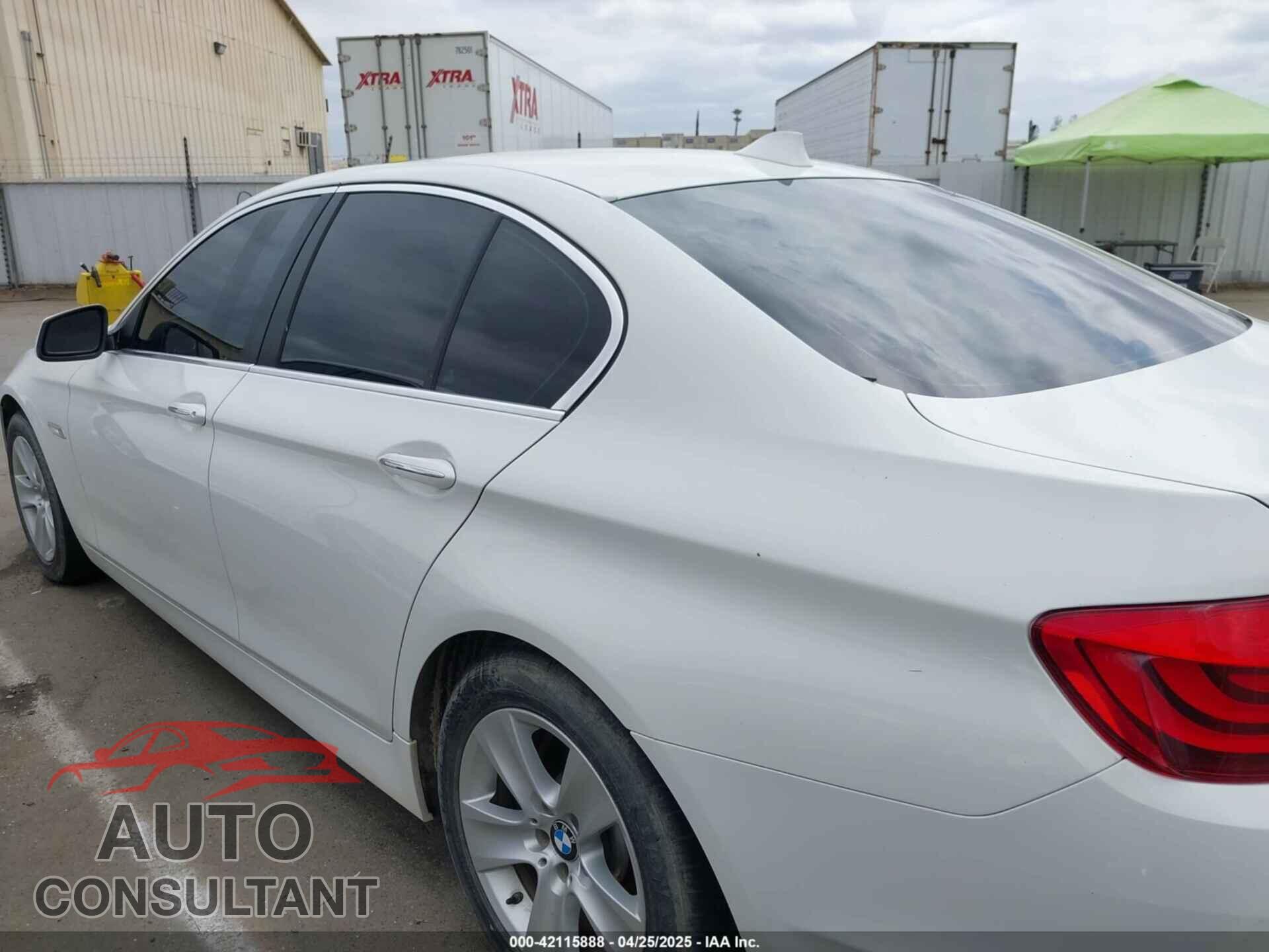 BMW 528I 2012 - WBAXG5C57CDW85672