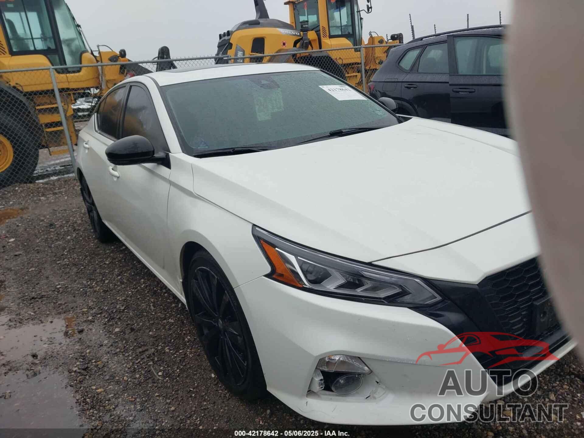 NISSAN ALTIMA 2022 - 1N4BL4CV0NN308557