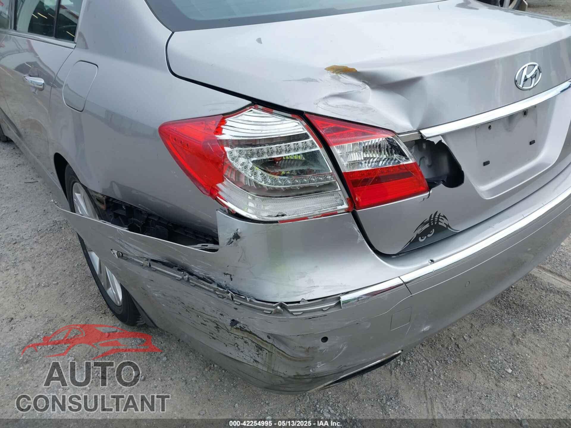 HYUNDAI GENESIS 2012 - KMHGC4DF9CU198114