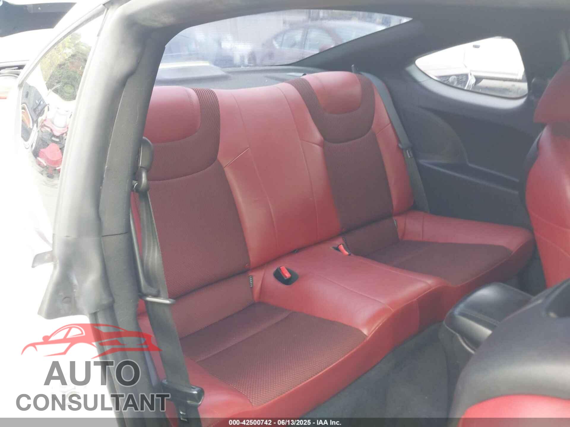 HYUNDAI GENESIS 2013 - KMHHT6KD8DU081739