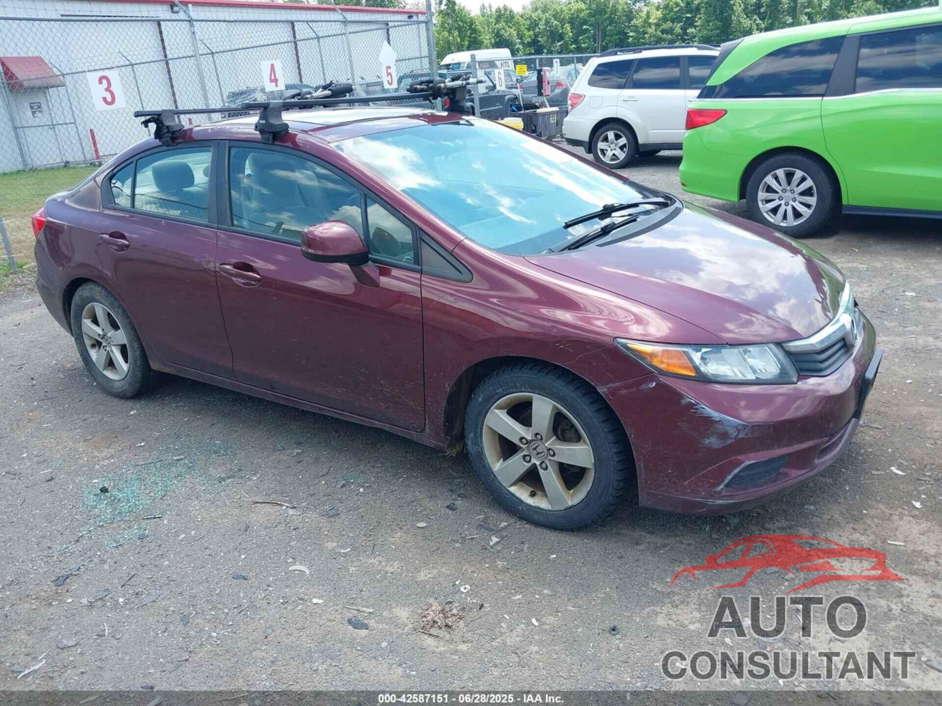 HONDA CIVIC 2012 - 2HGFB2F88CH548519