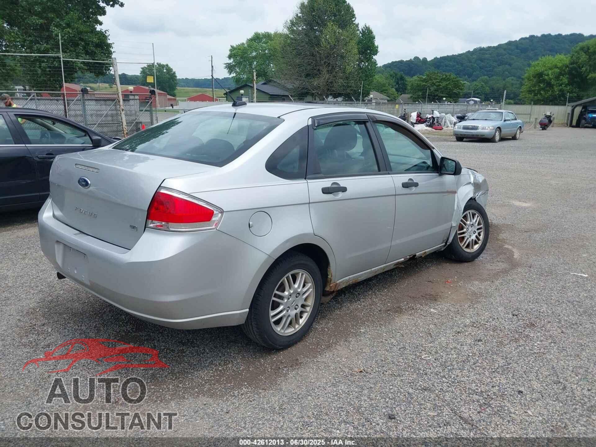 FORD FOCUS 2011 - 1FAHP3FN1BW194689