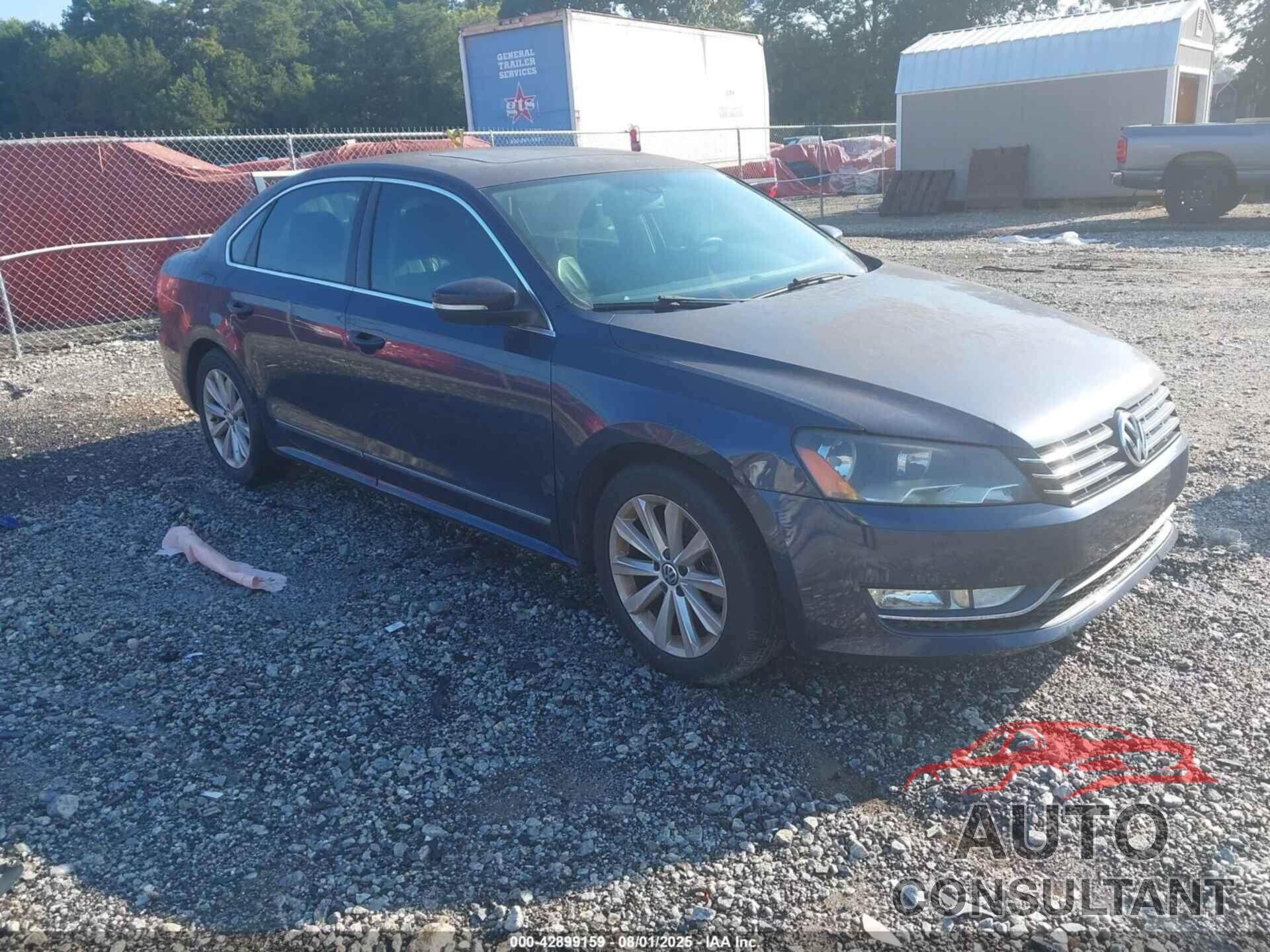 VOLKSWAGEN PASSAT 2013 - 1VWCH7A34DC015660