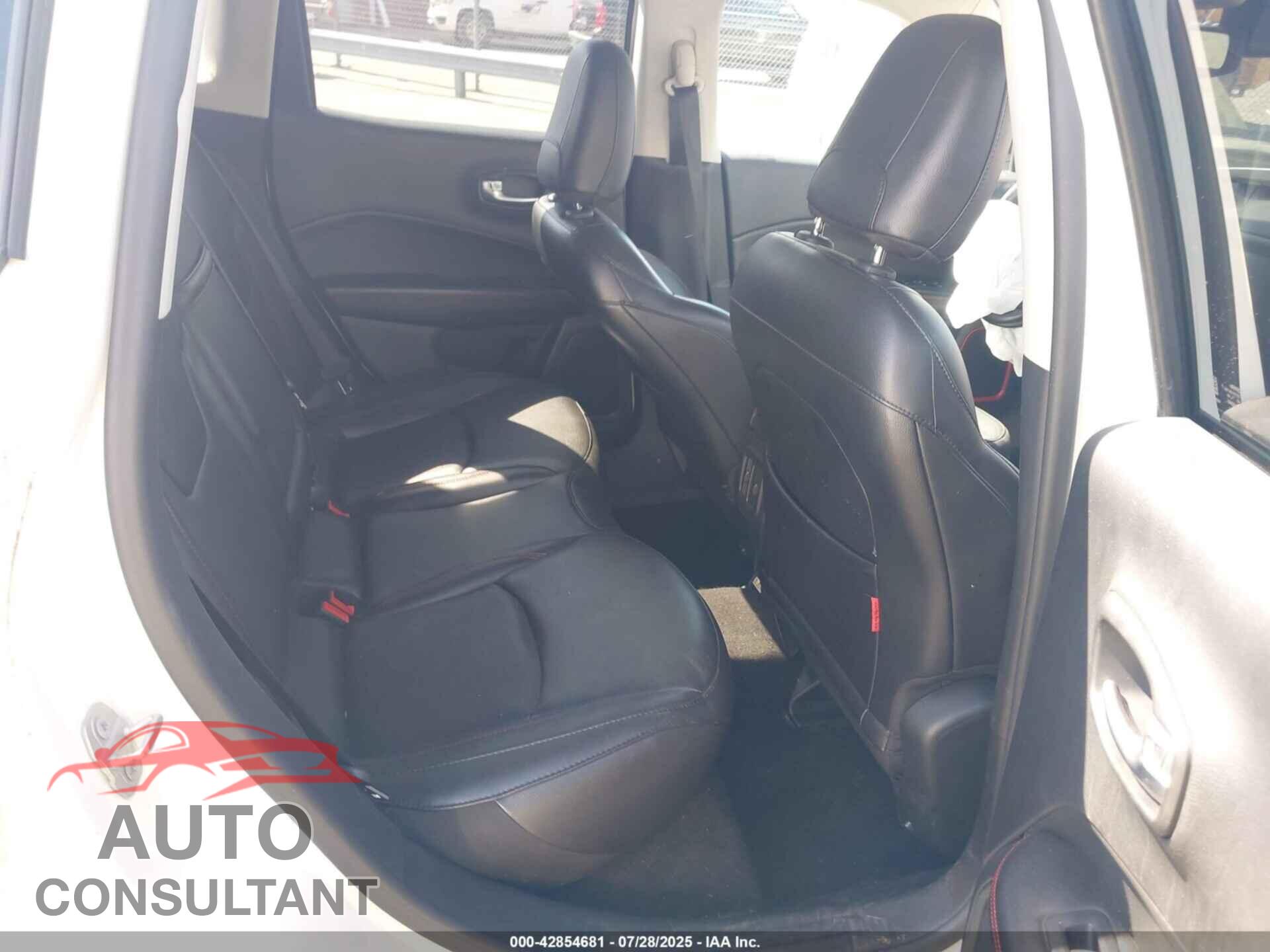 JEEP COMPASS 2019 - 3C4NJDDB9KT759810