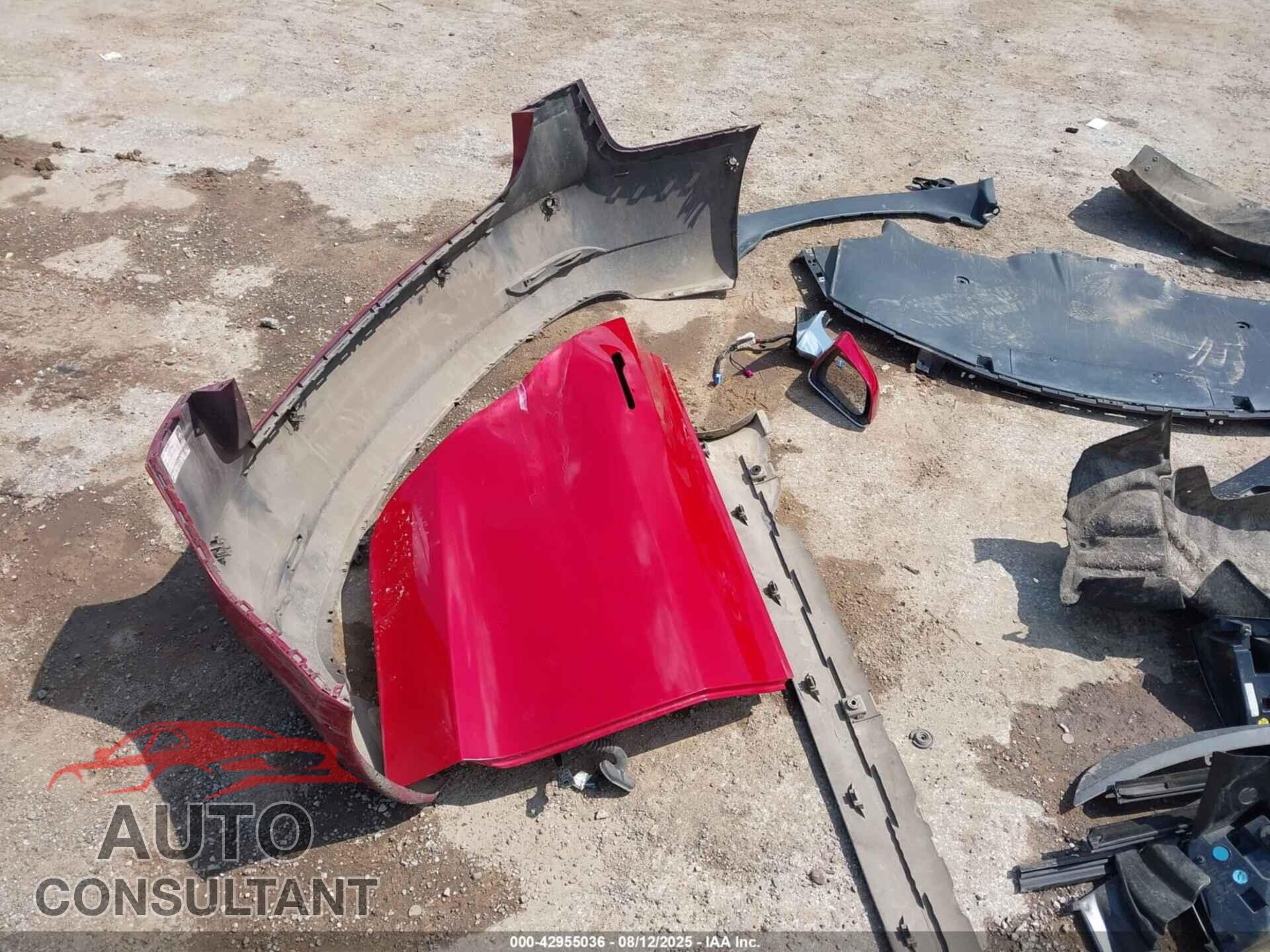 TESLA MODEL 3 2019 - 5YJ3E1EB6KF537135