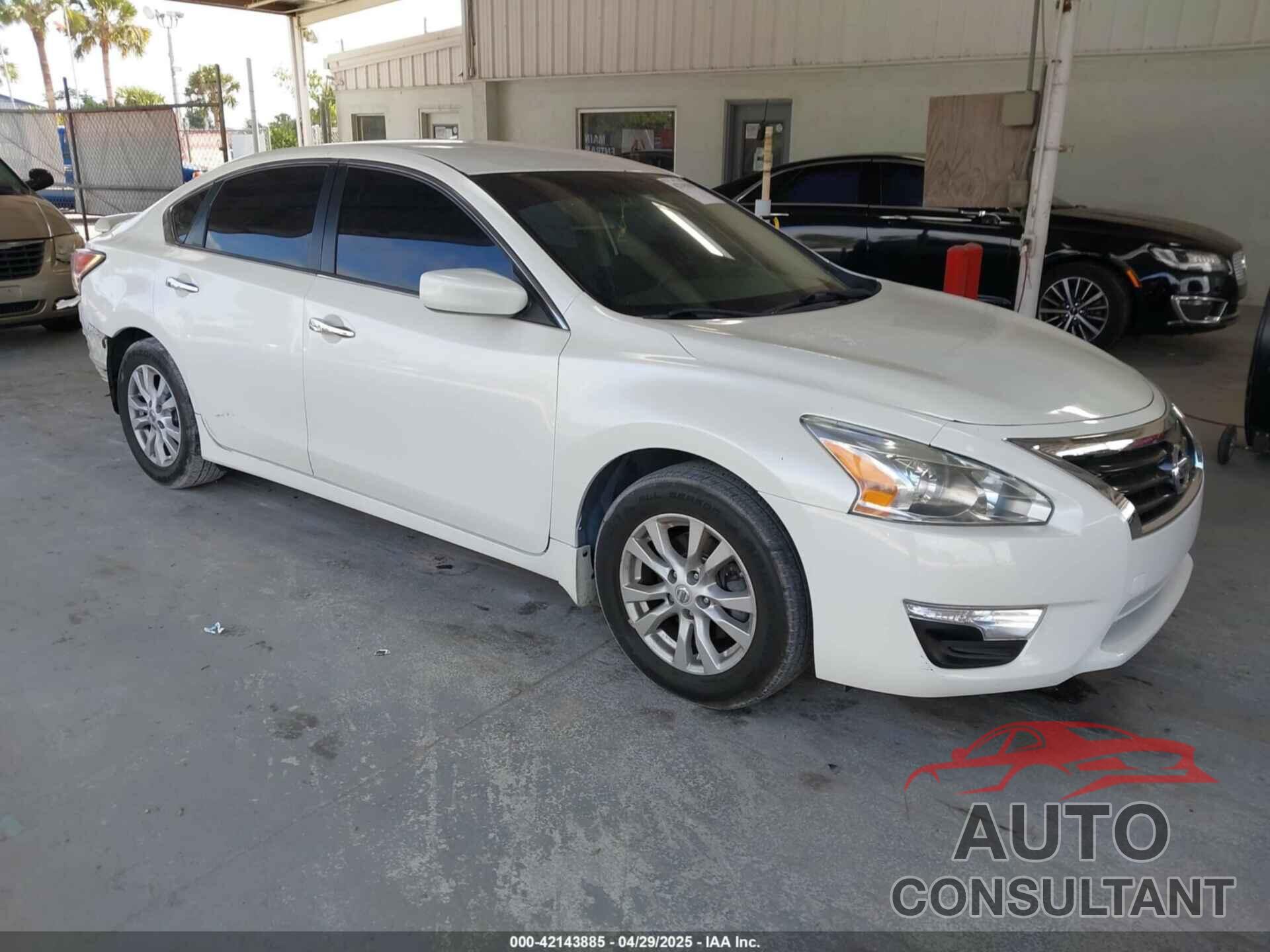NISSAN ALTIMA 2014 - 1N4AL3AP5EC136502