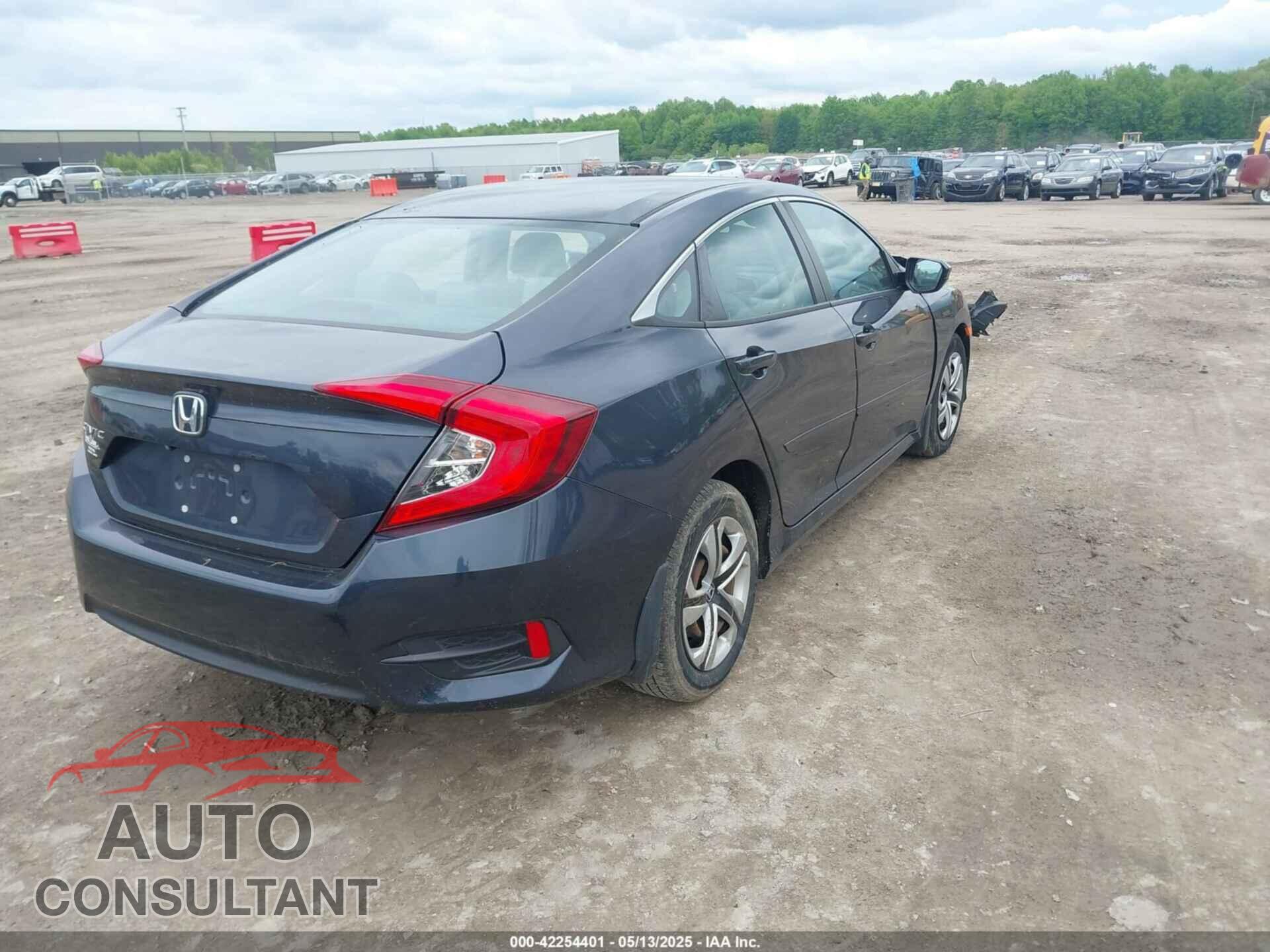 HONDA CIVIC 2017 - 2HGFC2F54HH567210